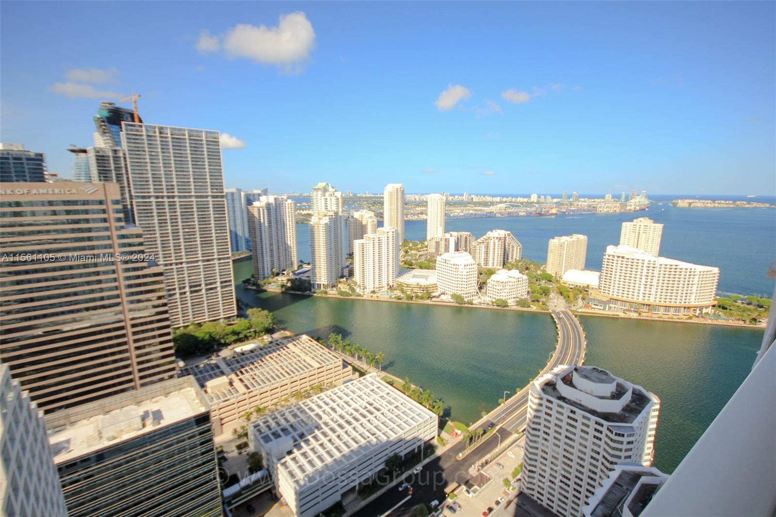 950 Brickell Bay Dr # 4406