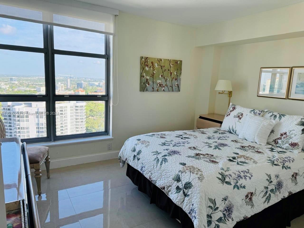 3530 Mystic Pointe Dr Unit: LPH05