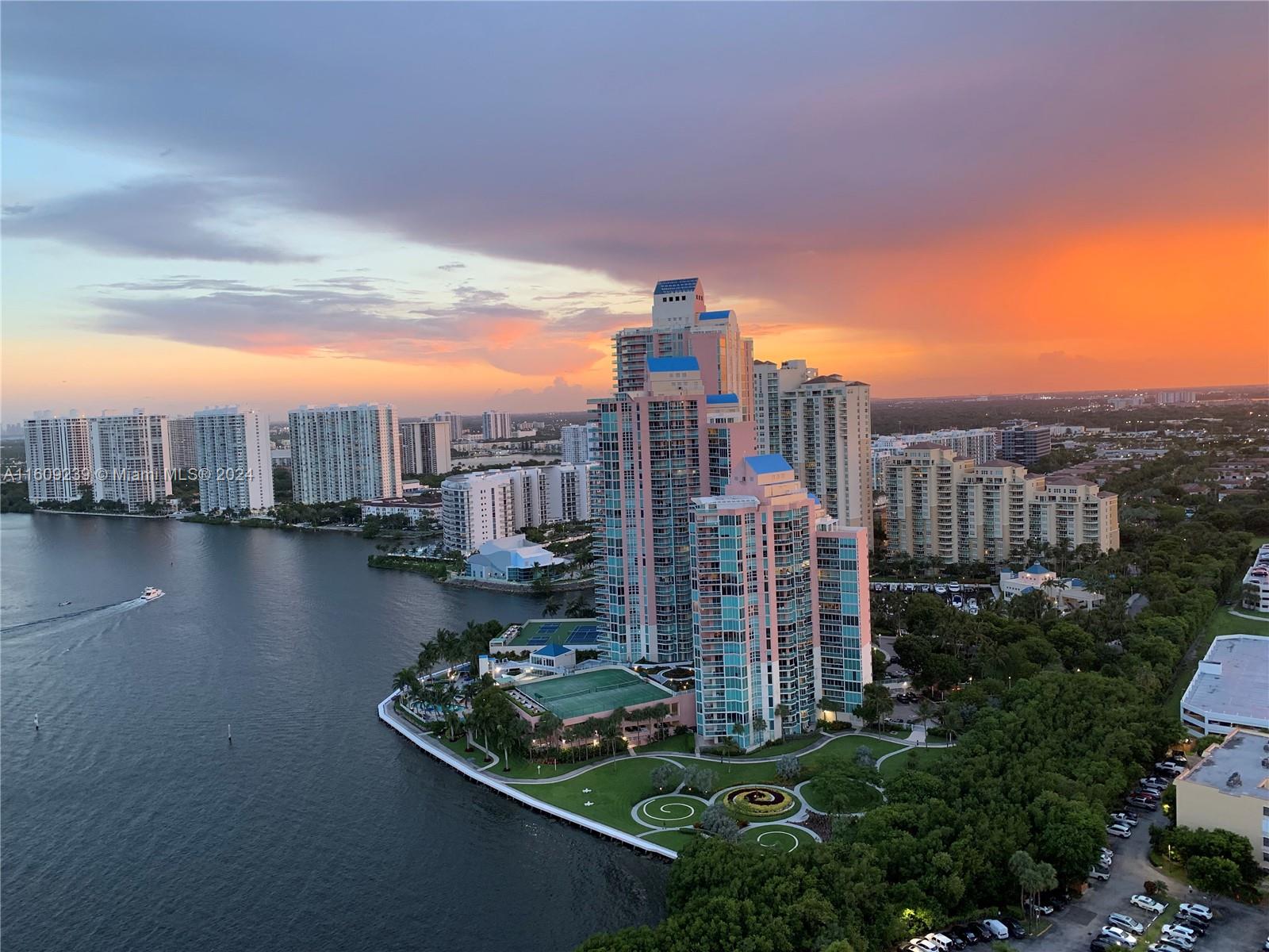 3530 Mystic Pointe Dr Unit: LPH05