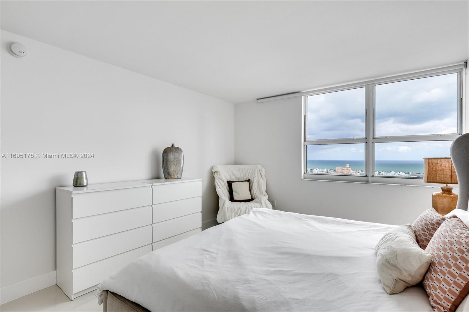 650 West Ave # 2710