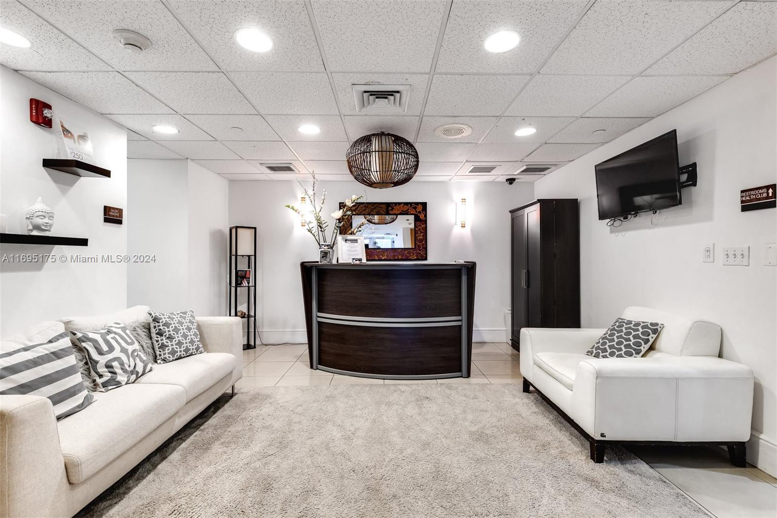 650 West Ave # 2710