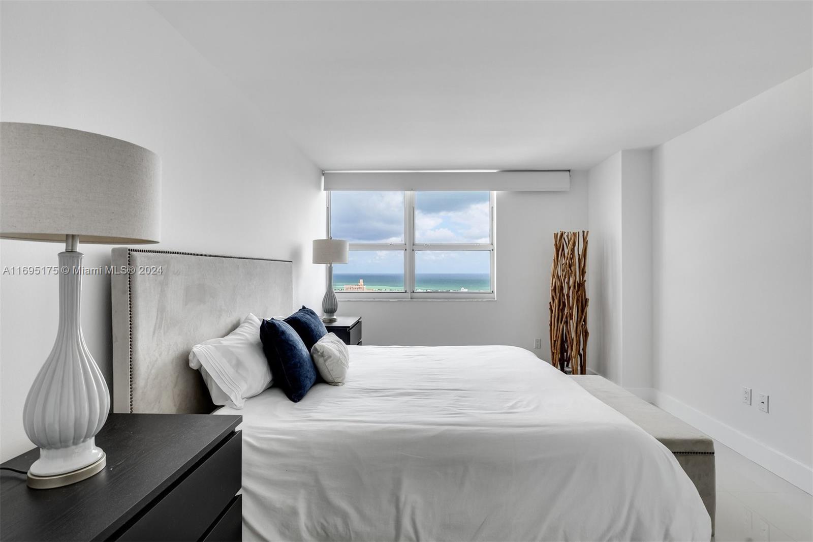 650 West Ave # 2710