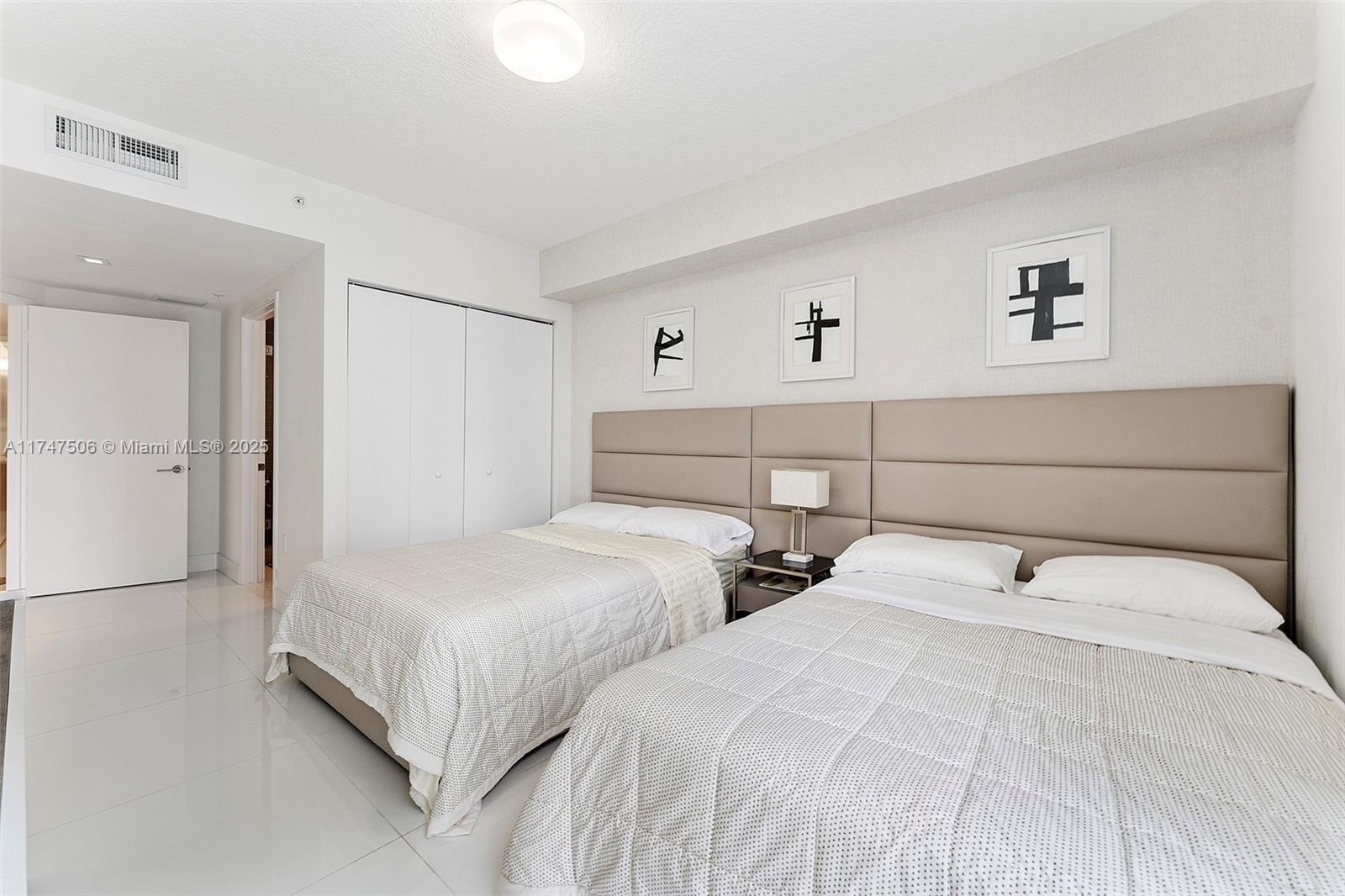 330 Sunny Isles Blvd # 1408 Unit: 5-1408