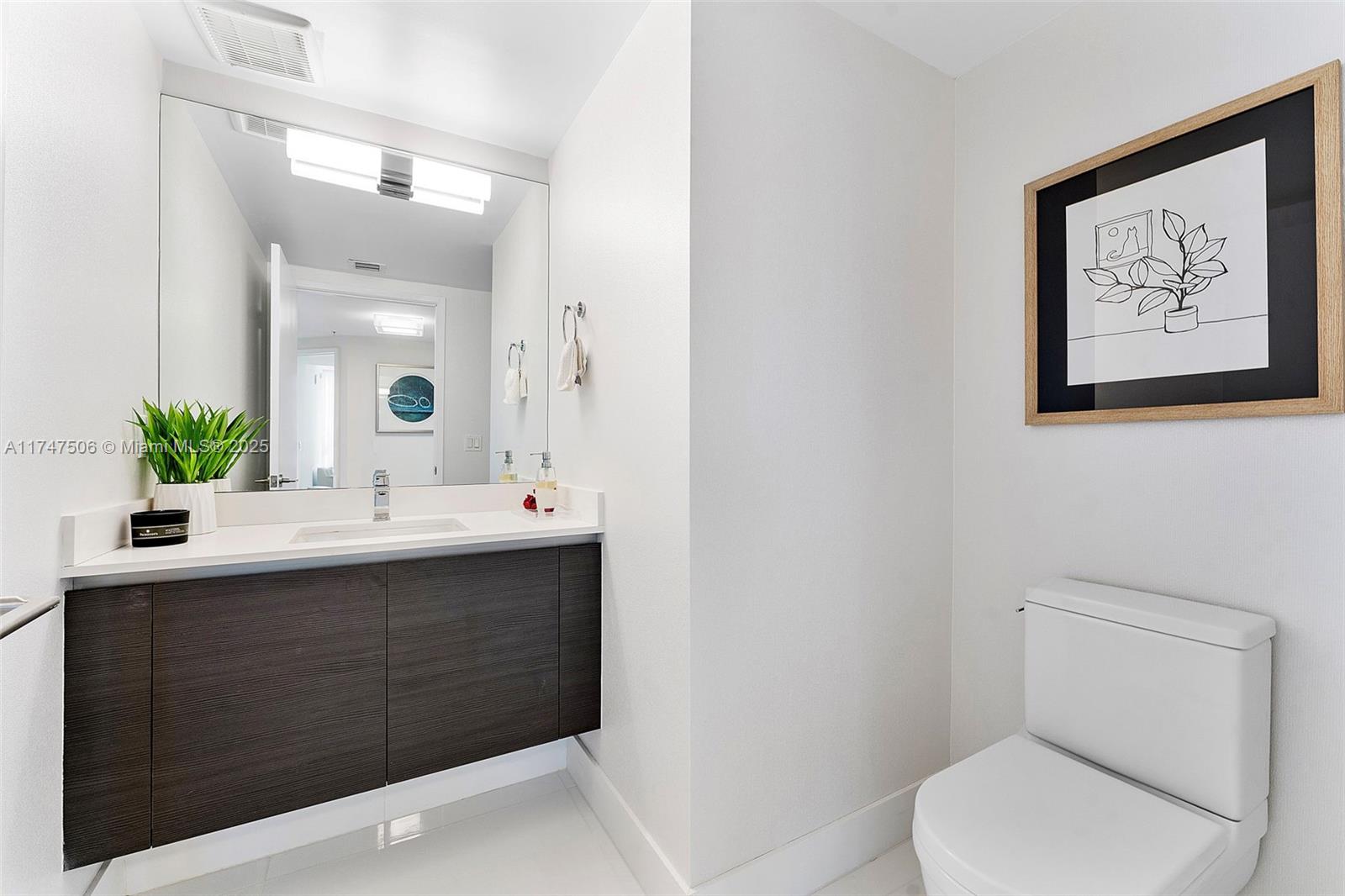 330 Sunny Isles Blvd # 1408 Unit: 5-1408