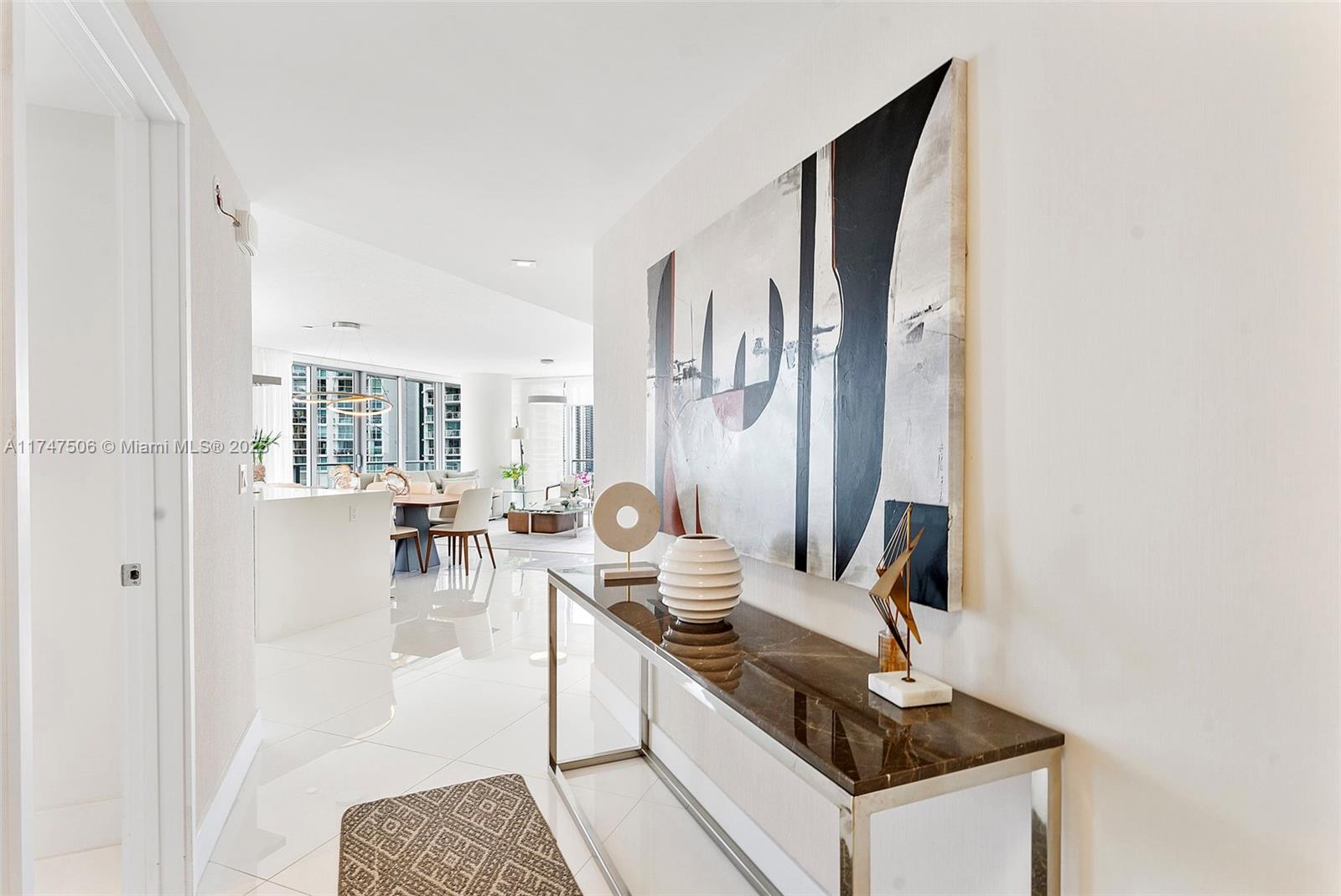 330 Sunny Isles Blvd # 1408 Unit: 5-1408