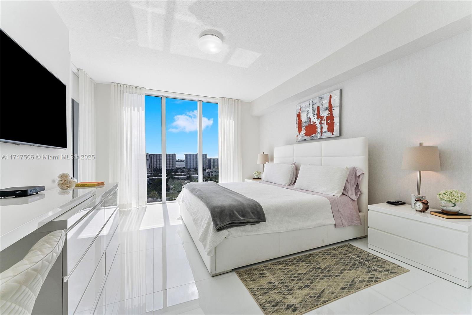 330 Sunny Isles Blvd # 1408 Unit: 5-1408