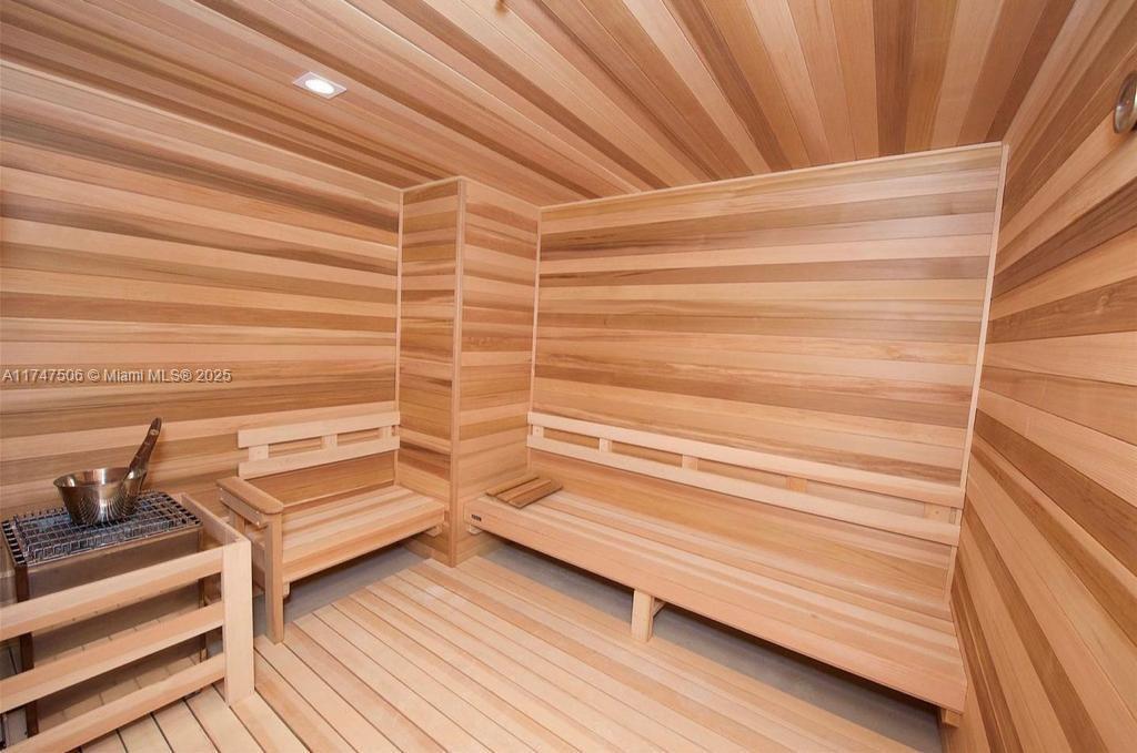 330 Sunny Isles Blvd # 1408 Unit: 5-1408