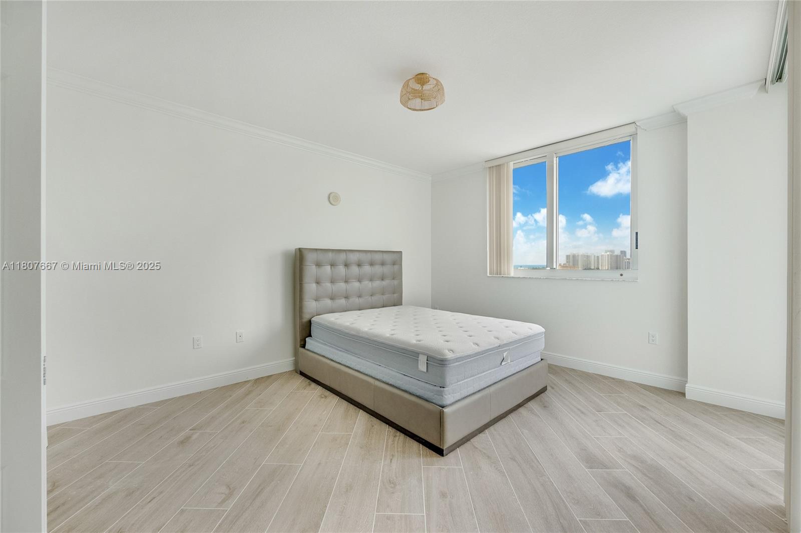 1745 E Hallandale Beach Blvd Unit: 1607W