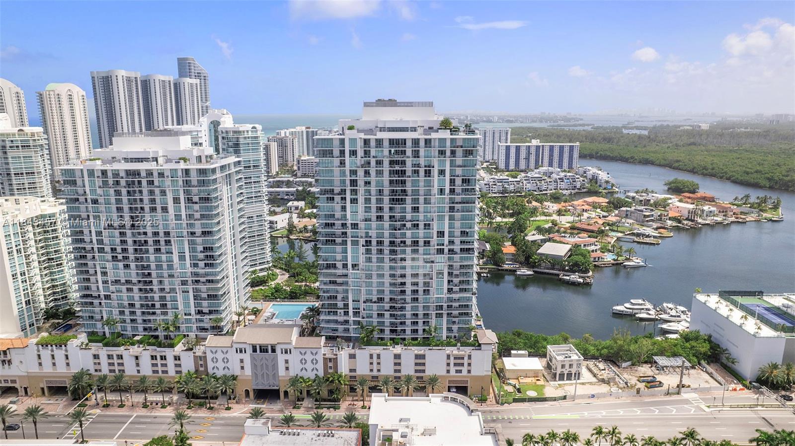 330 Sunny Isles Blvd Unit: 5-LPH03