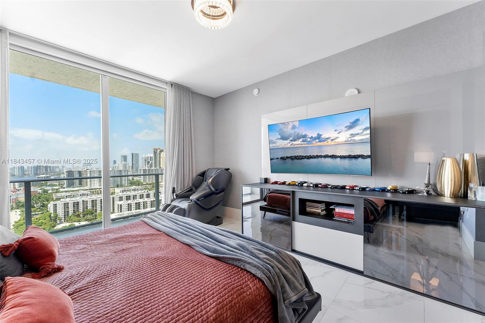 330 Sunny Isles Blvd Unit: 5-LPH03