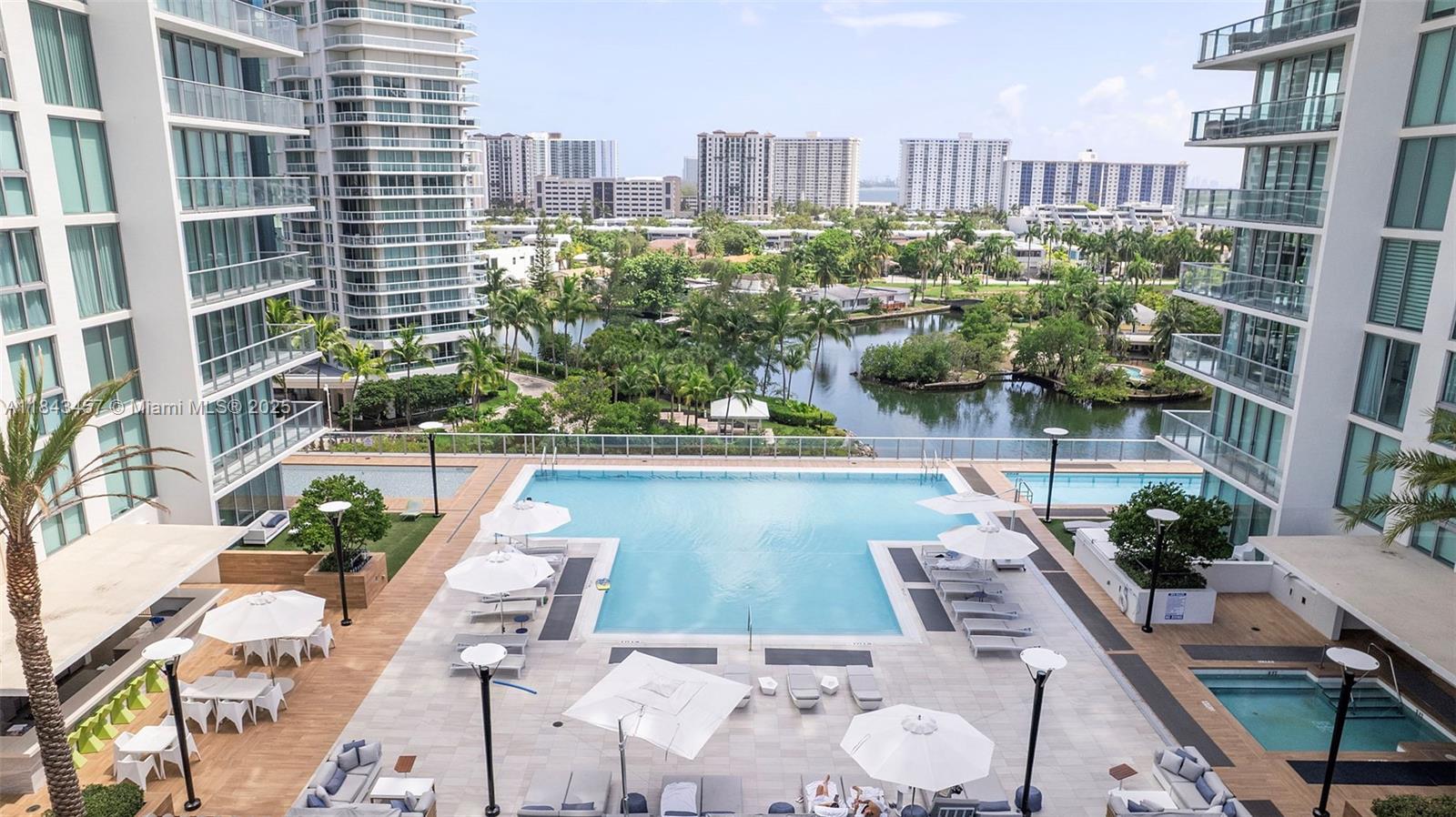 330 Sunny Isles Blvd Unit: 5-LPH03