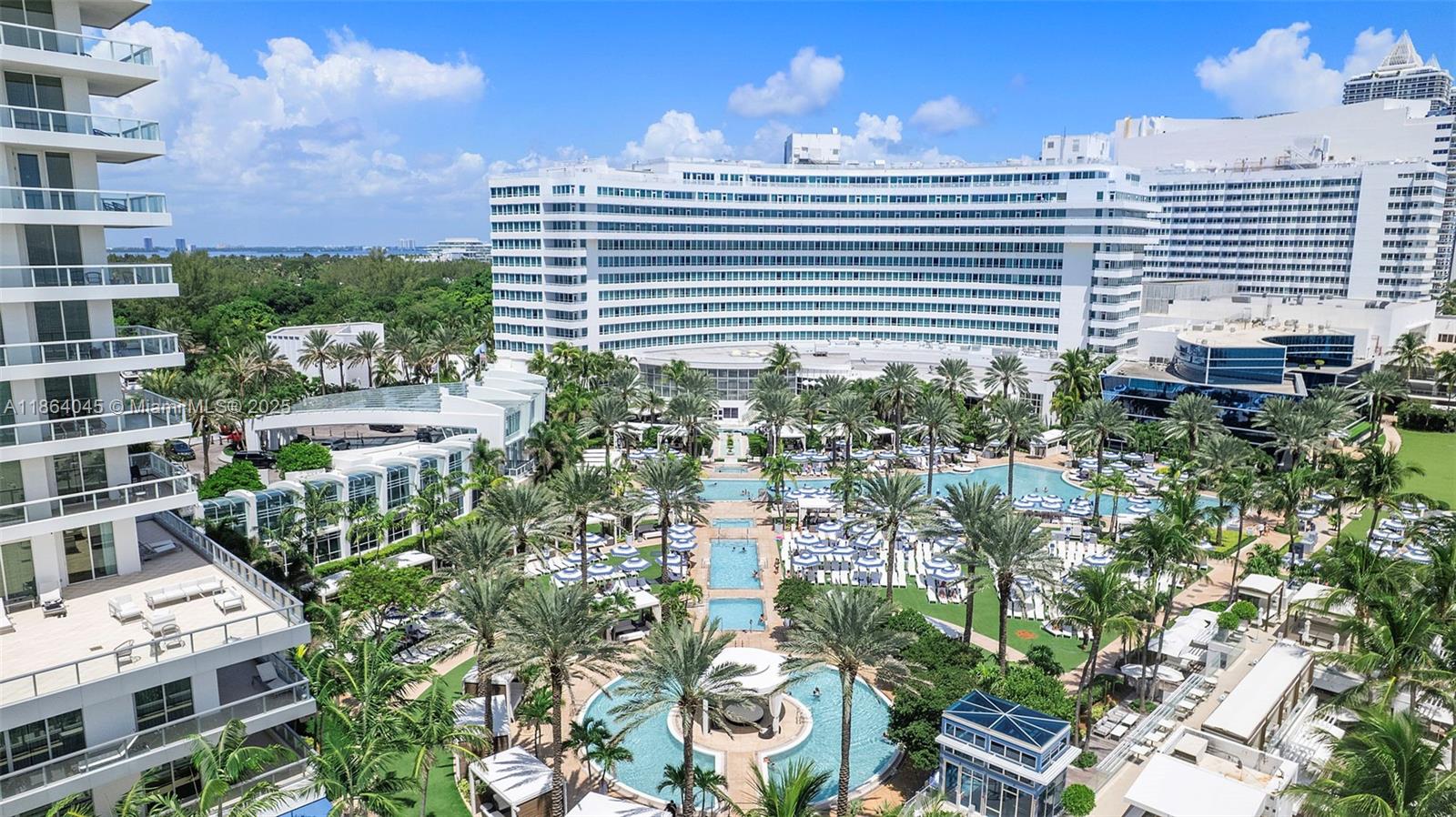 4401 Collins Ave # 2907