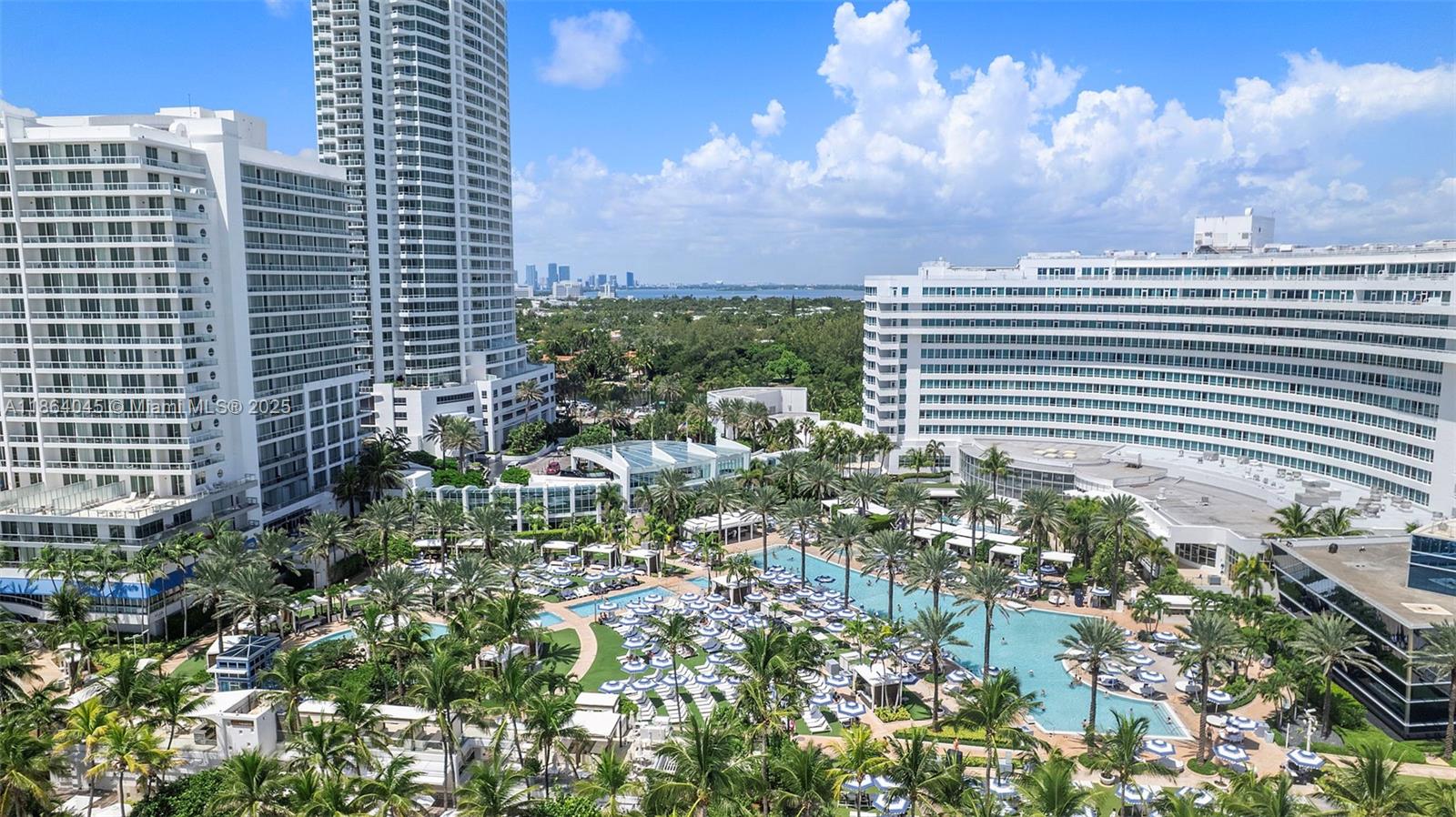 4401 Collins Ave # 2907