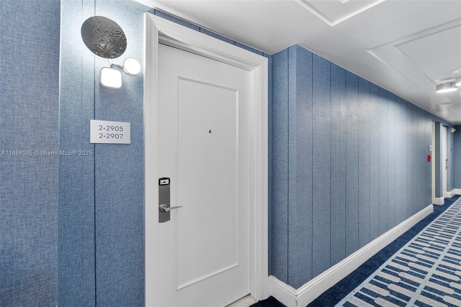 4401 Collins Ave # 2907