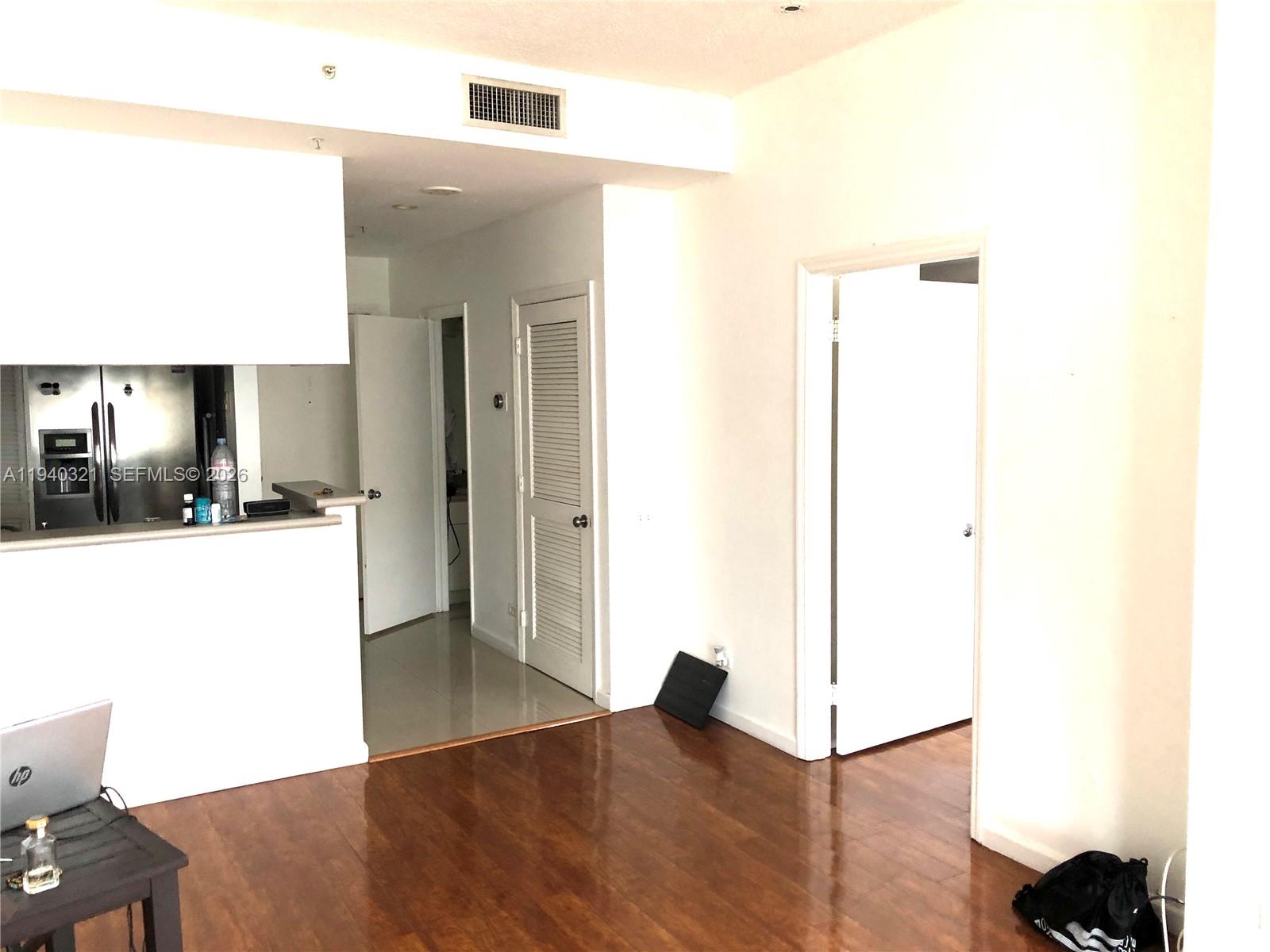 701 Brickell Key Blvd # 01 Unit: LPH-01