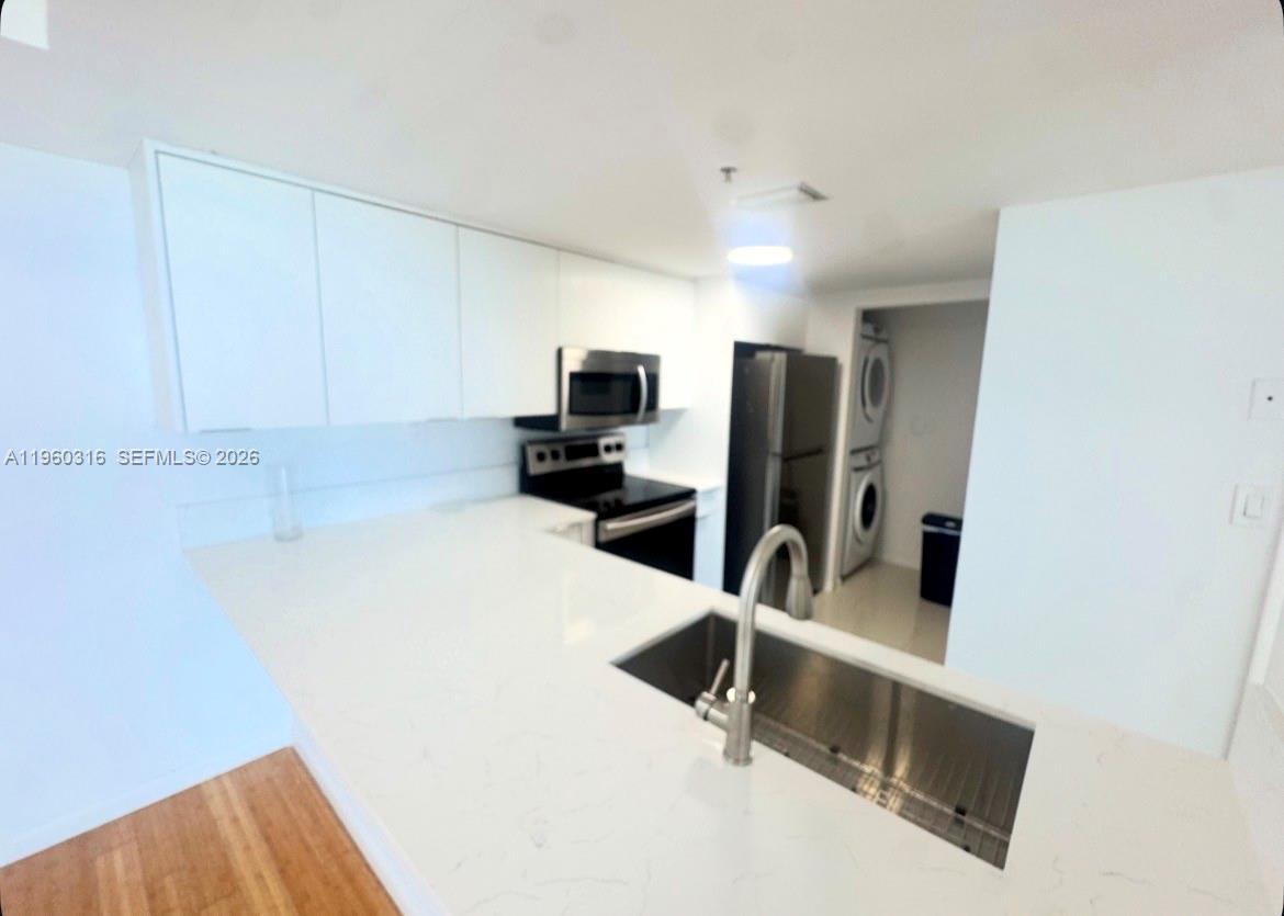 650 West Ave # 1704