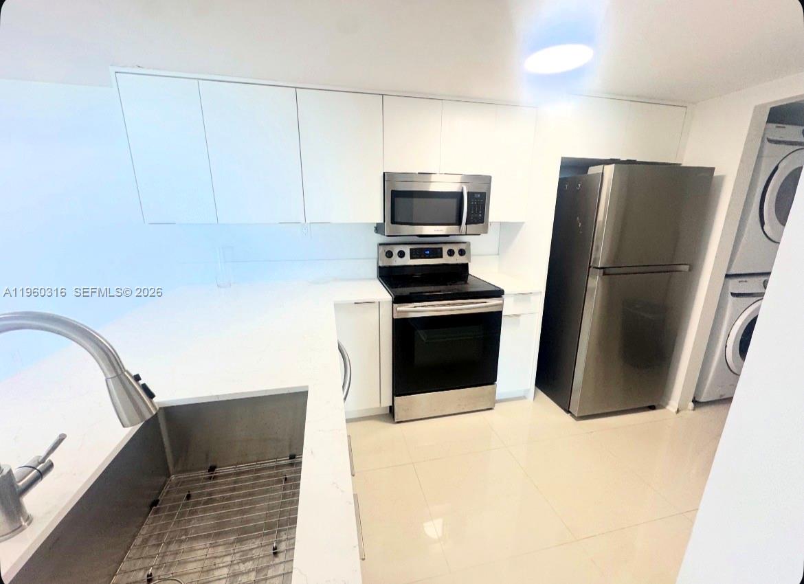 650 West Ave # 1704