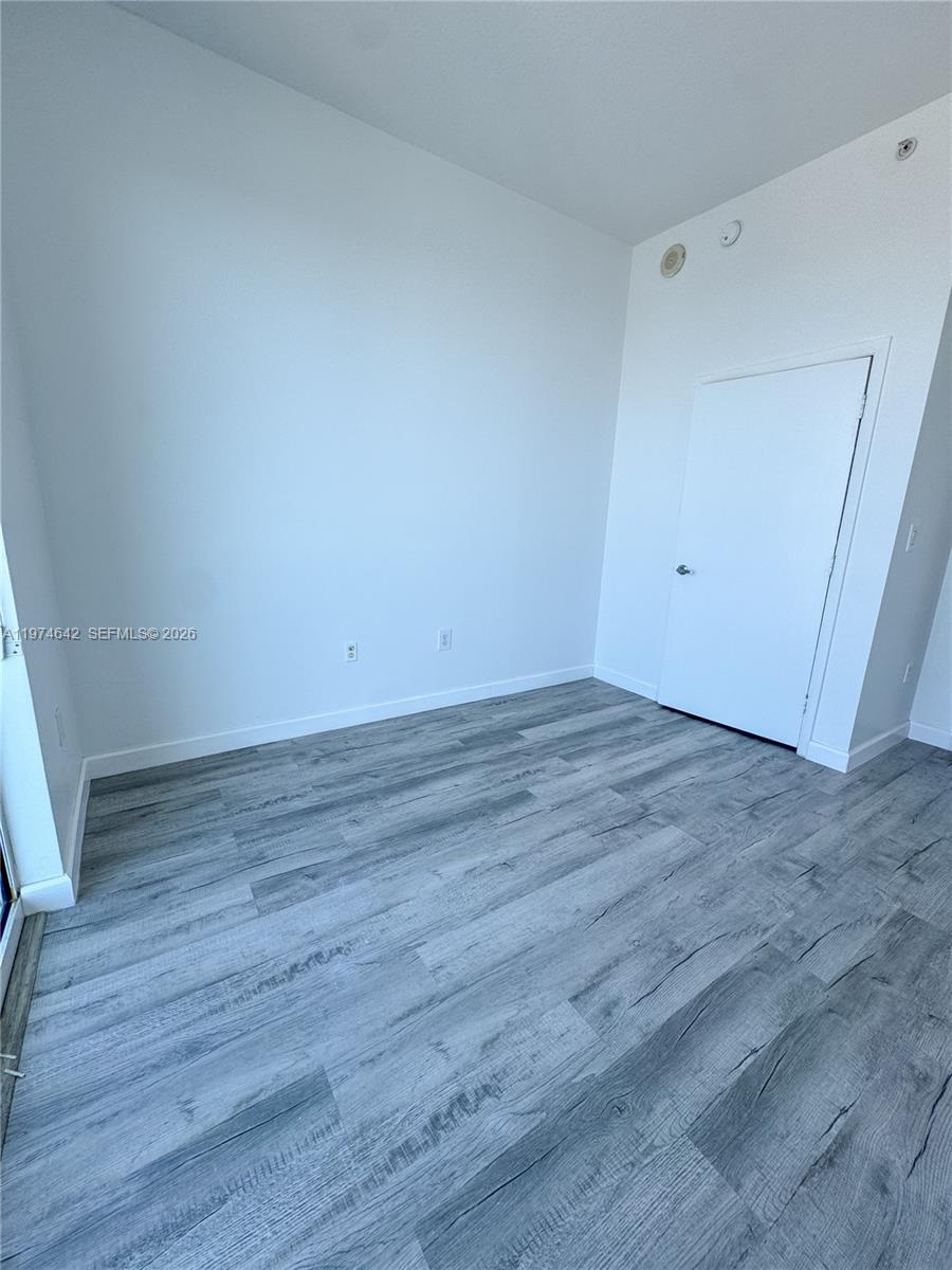 1900 N Bayshore Dr # 4112