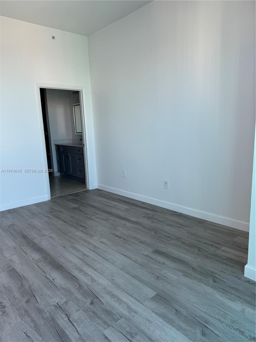 1900 N Bayshore Dr # 4112