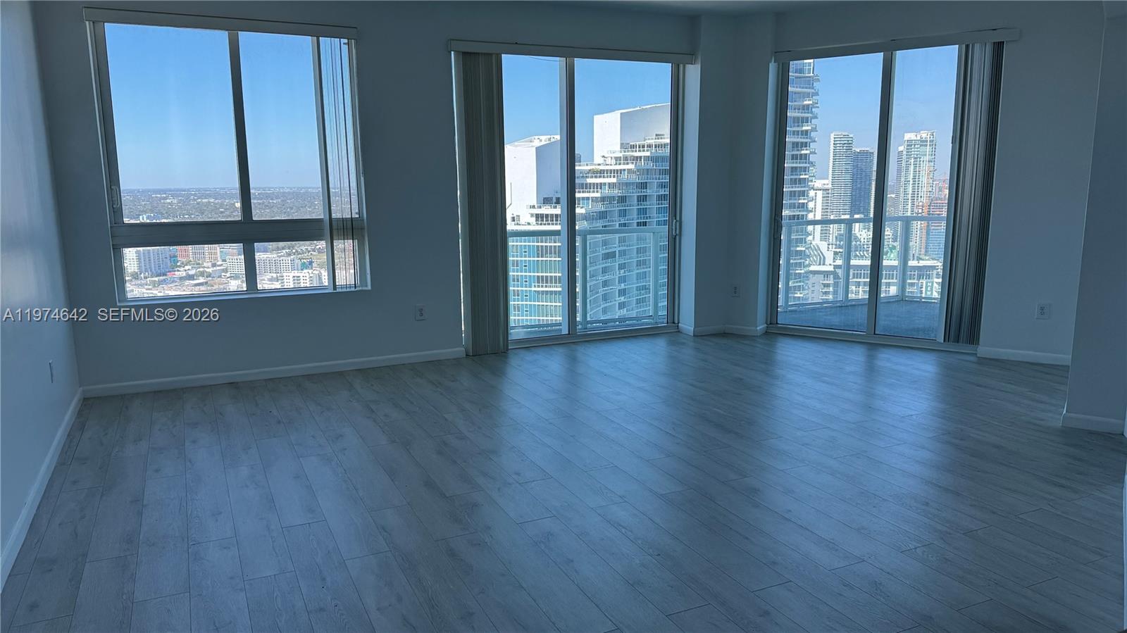 1900 N Bayshore Dr # 4112