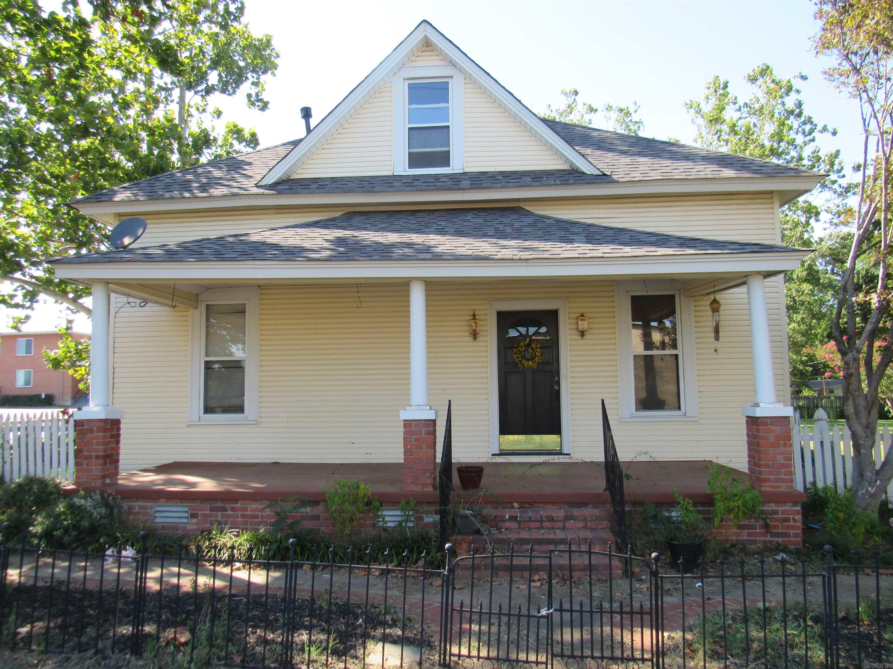 200 N 2nd Street