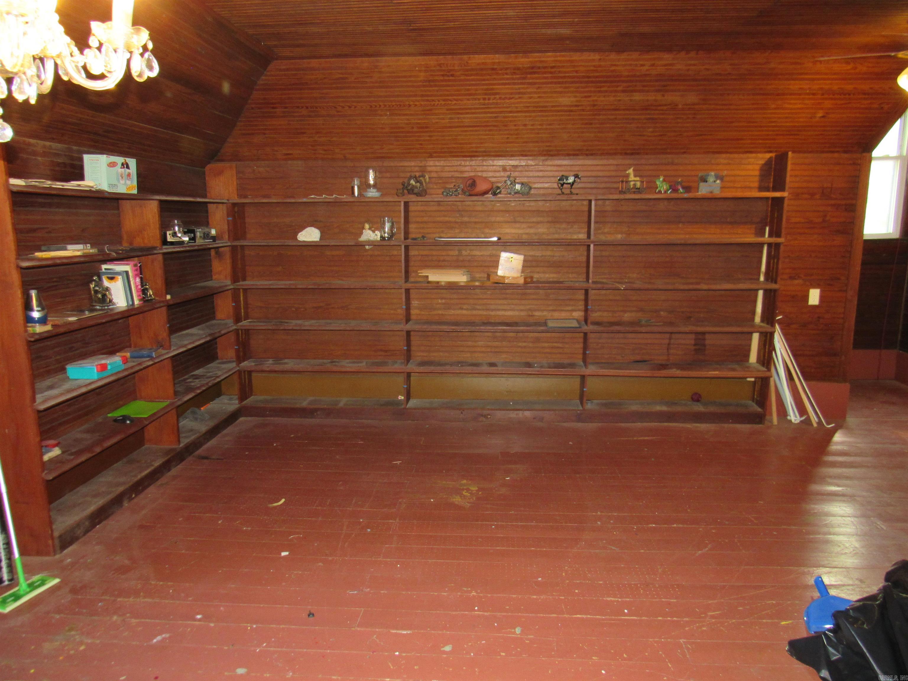 200 N 2nd Street