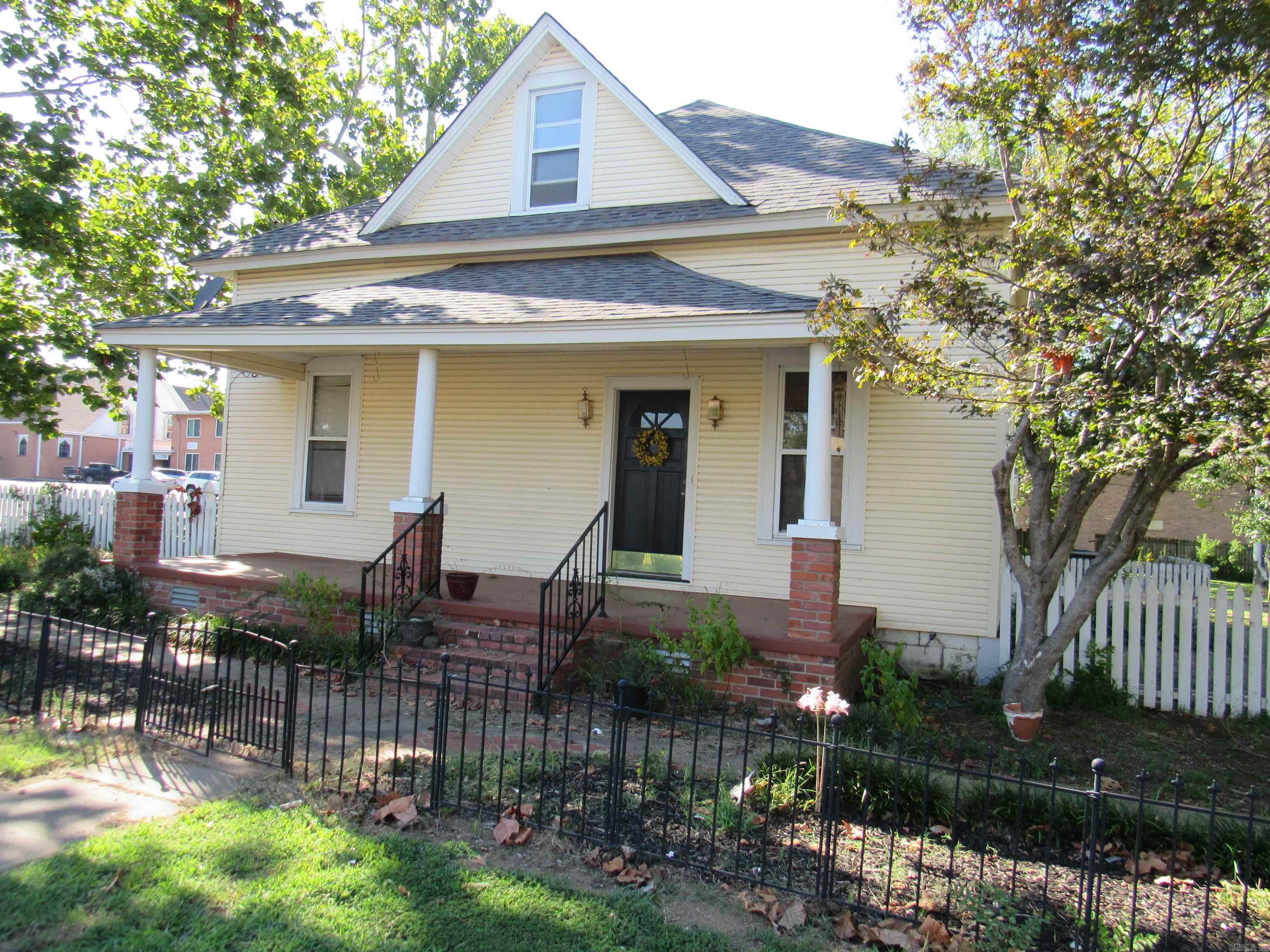 200 N 2nd Street