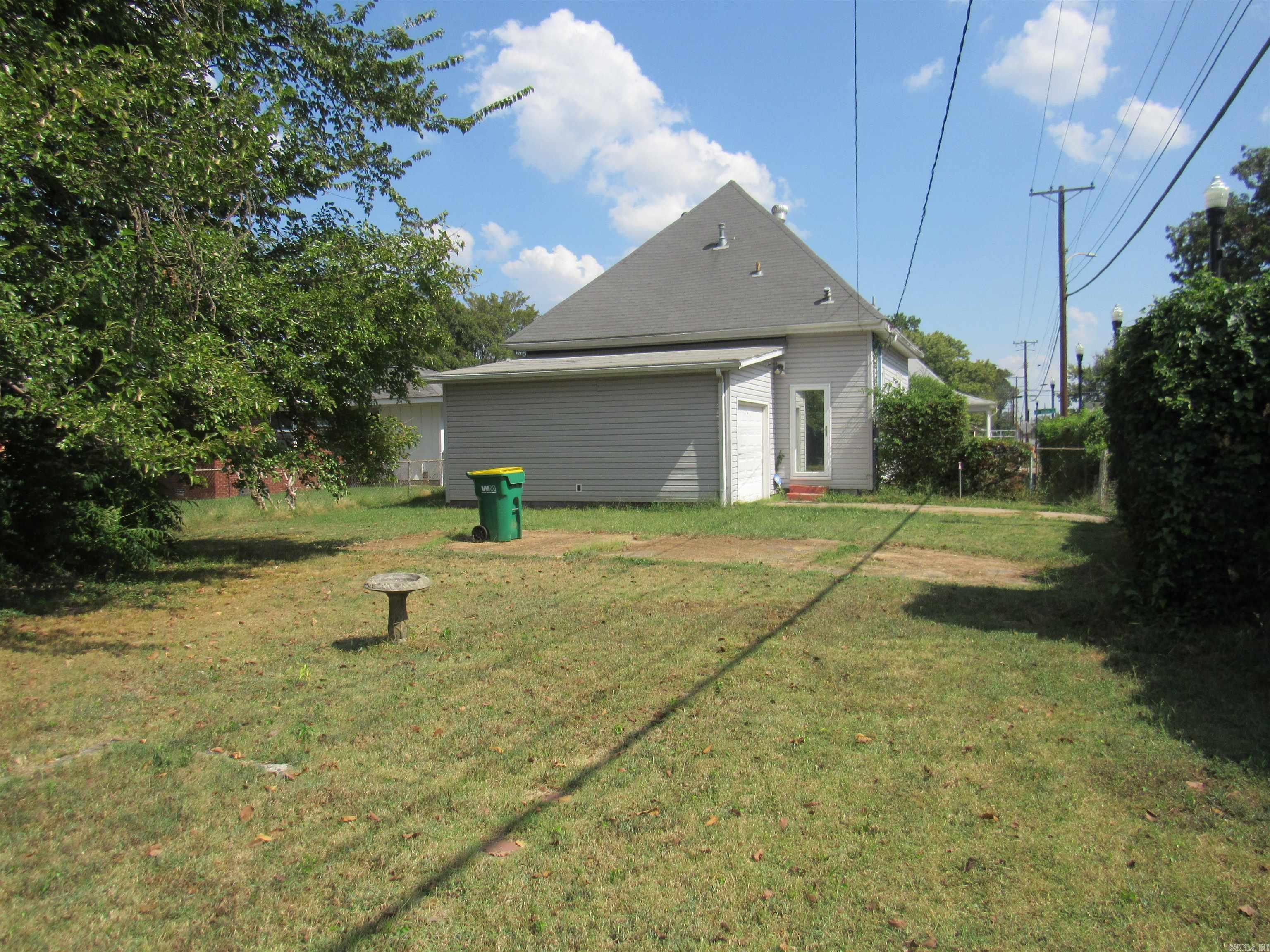 701 N Vine Street