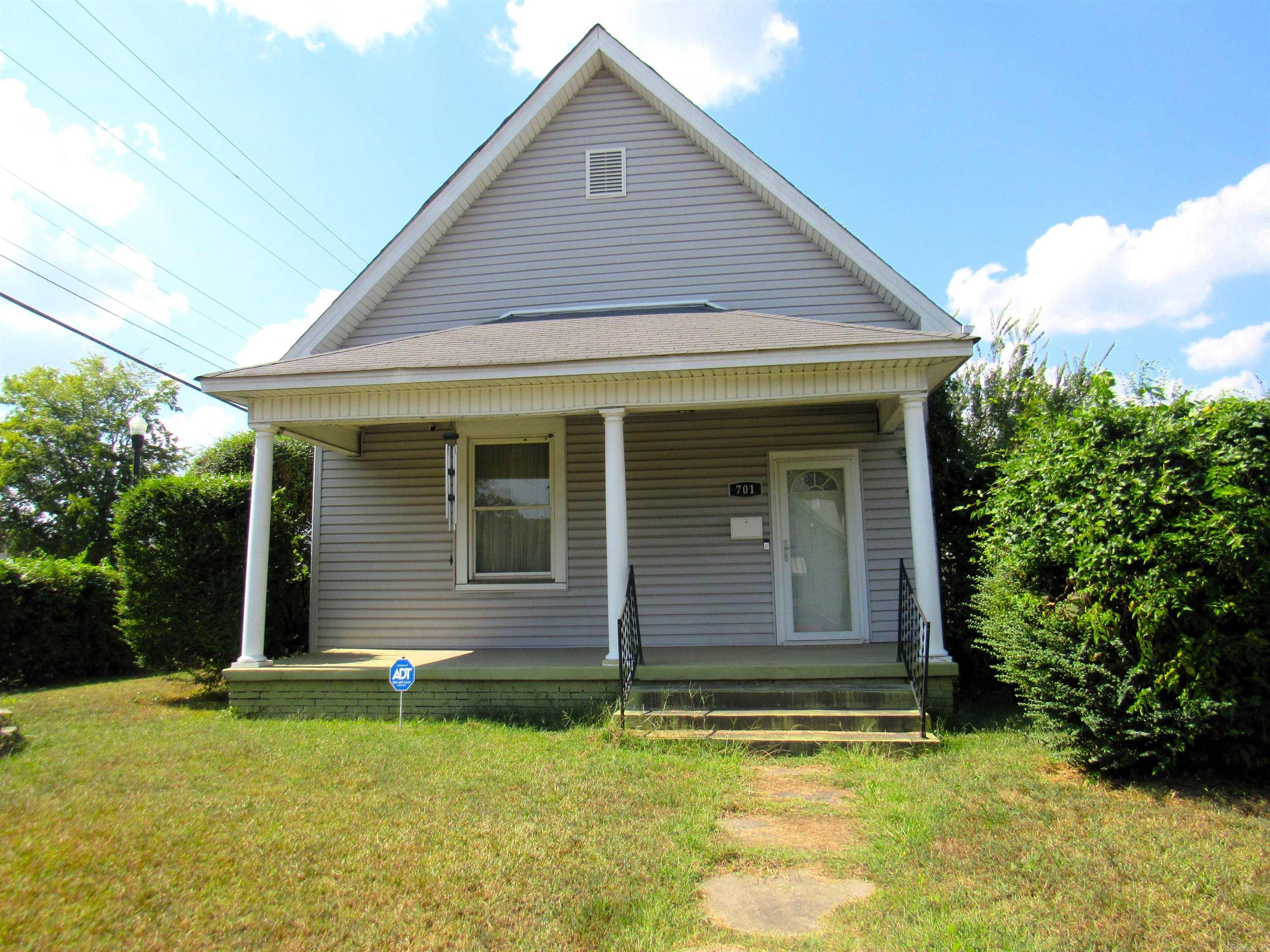 701 N Vine Street