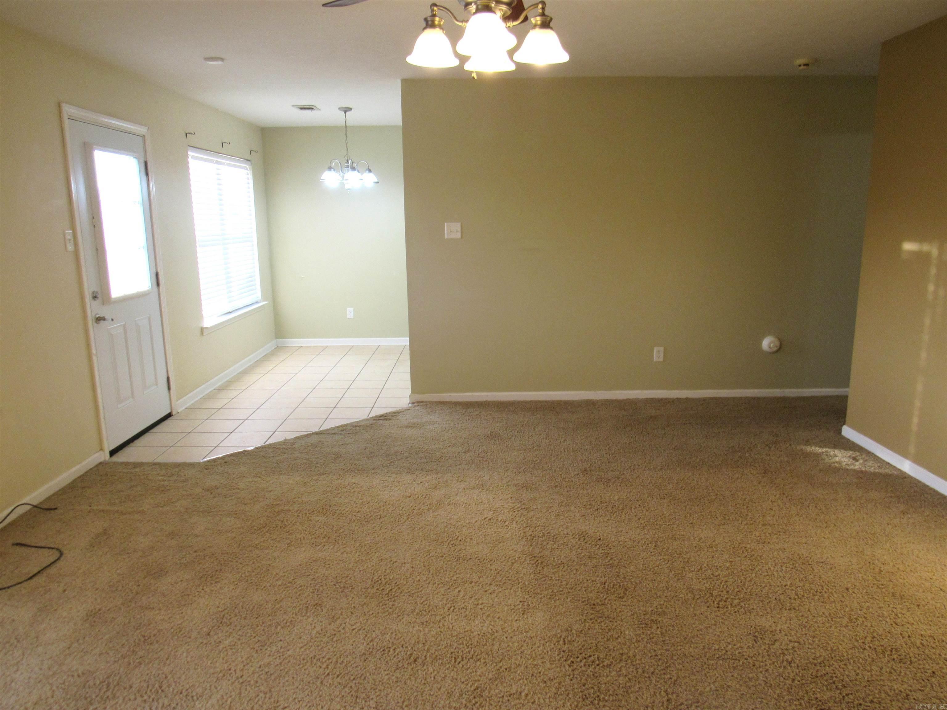 6 Moon Ridge Drive