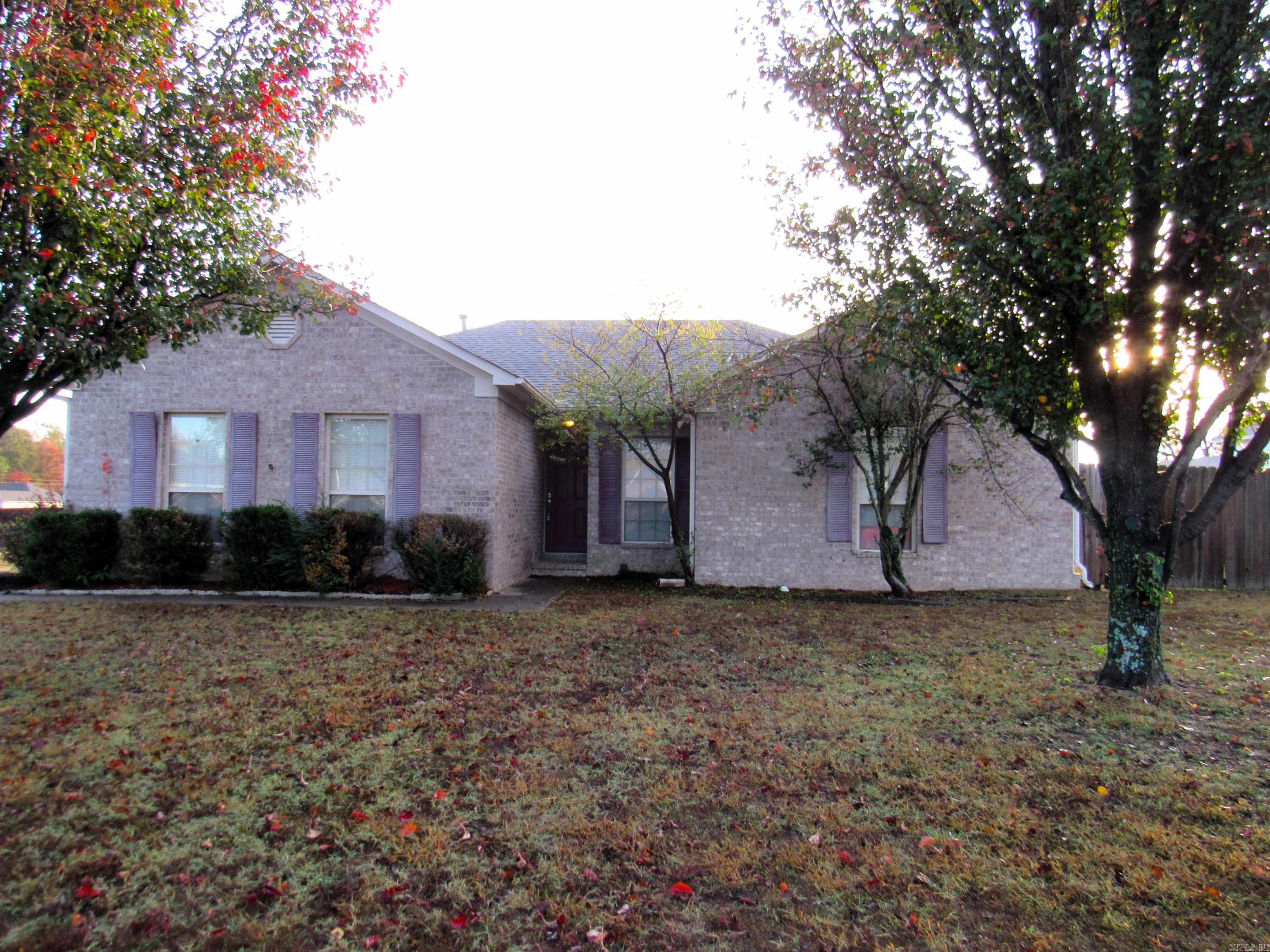 6 Moon Ridge Drive