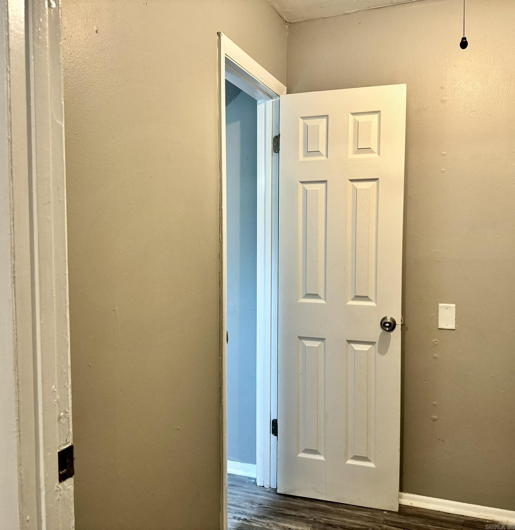 2301 Dorchester Drive