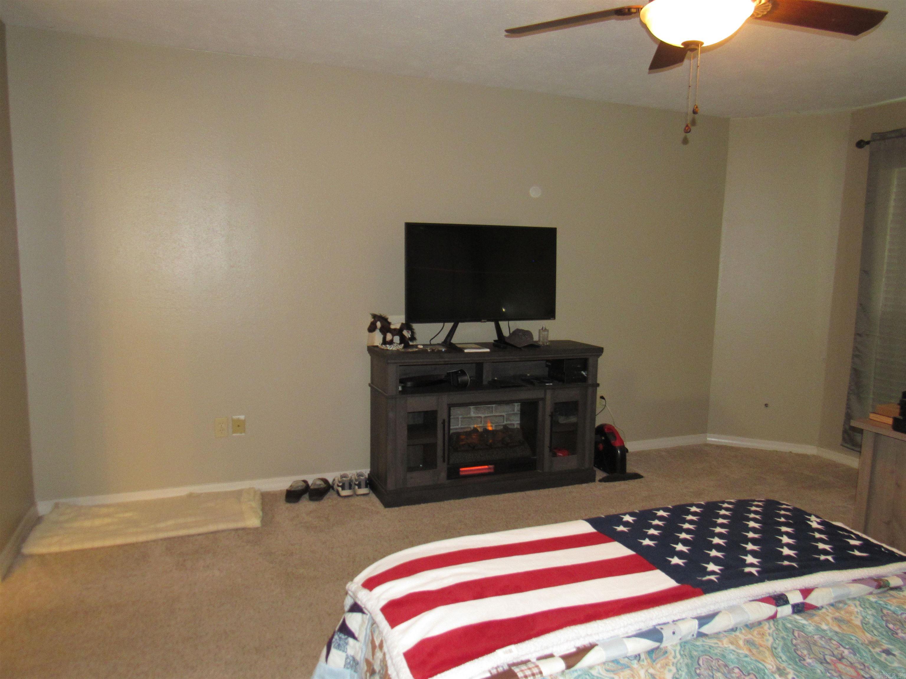 355 Midge Langley Road