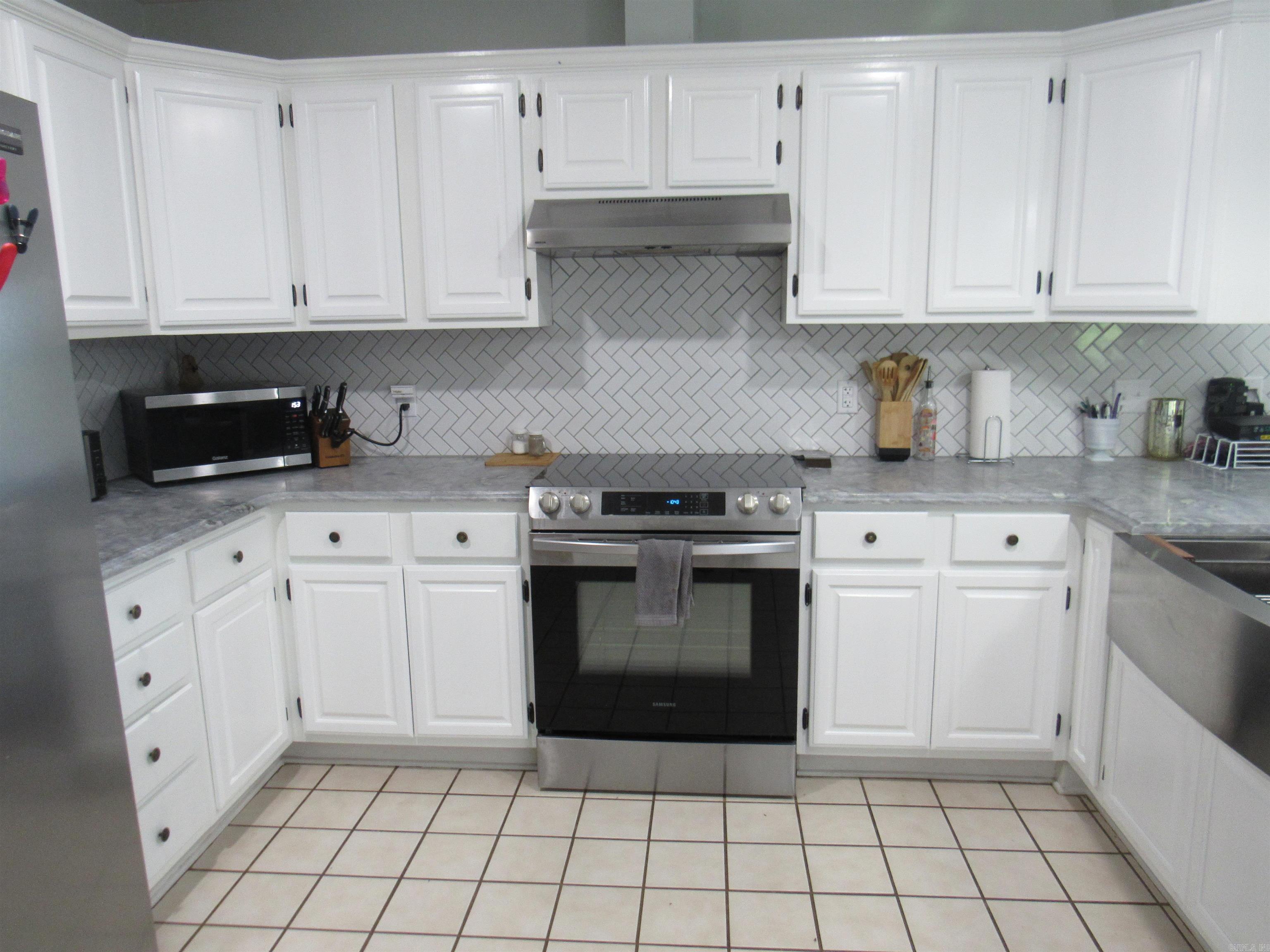 355 Midge Langley Road