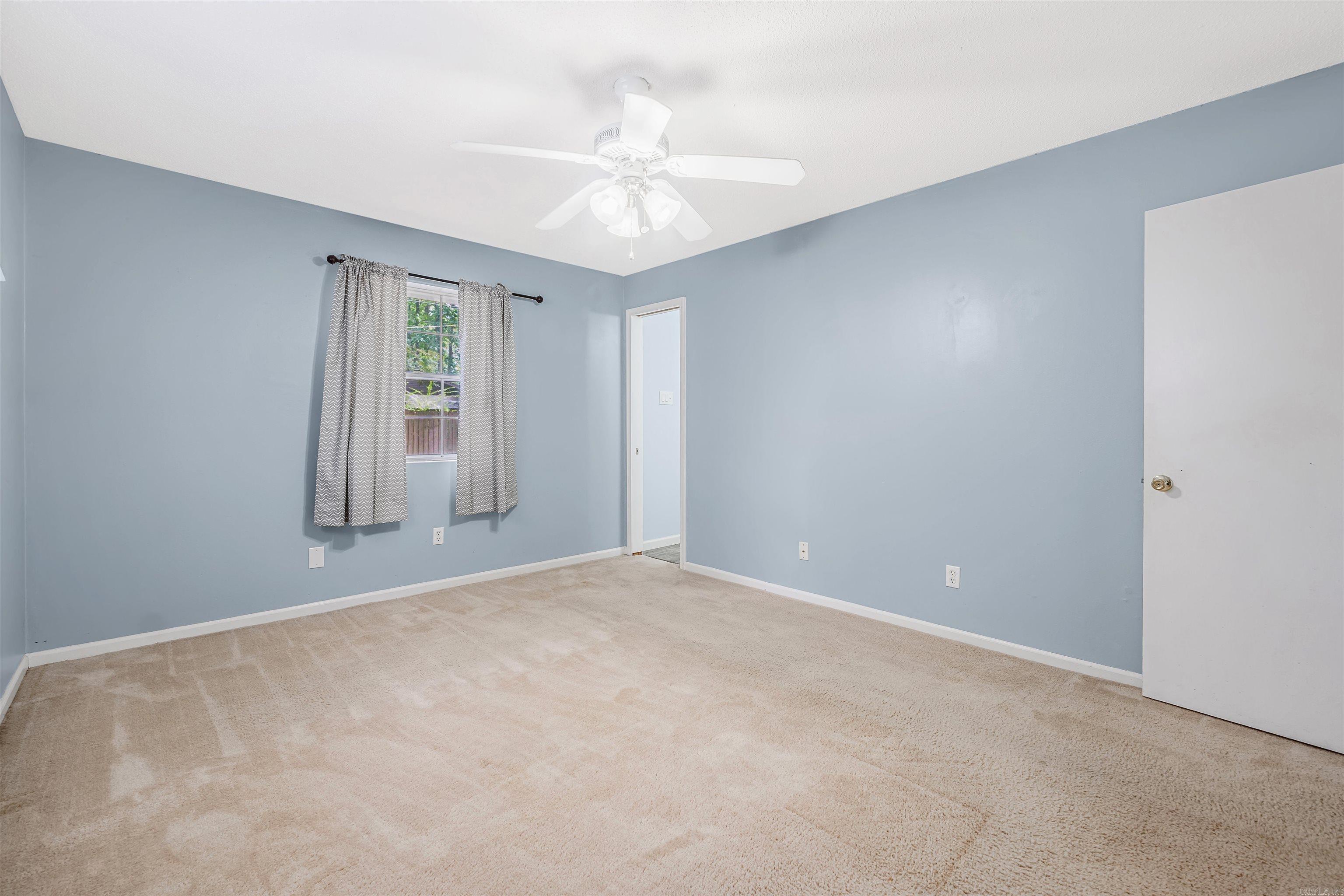 1217 Oakhurst Drive
