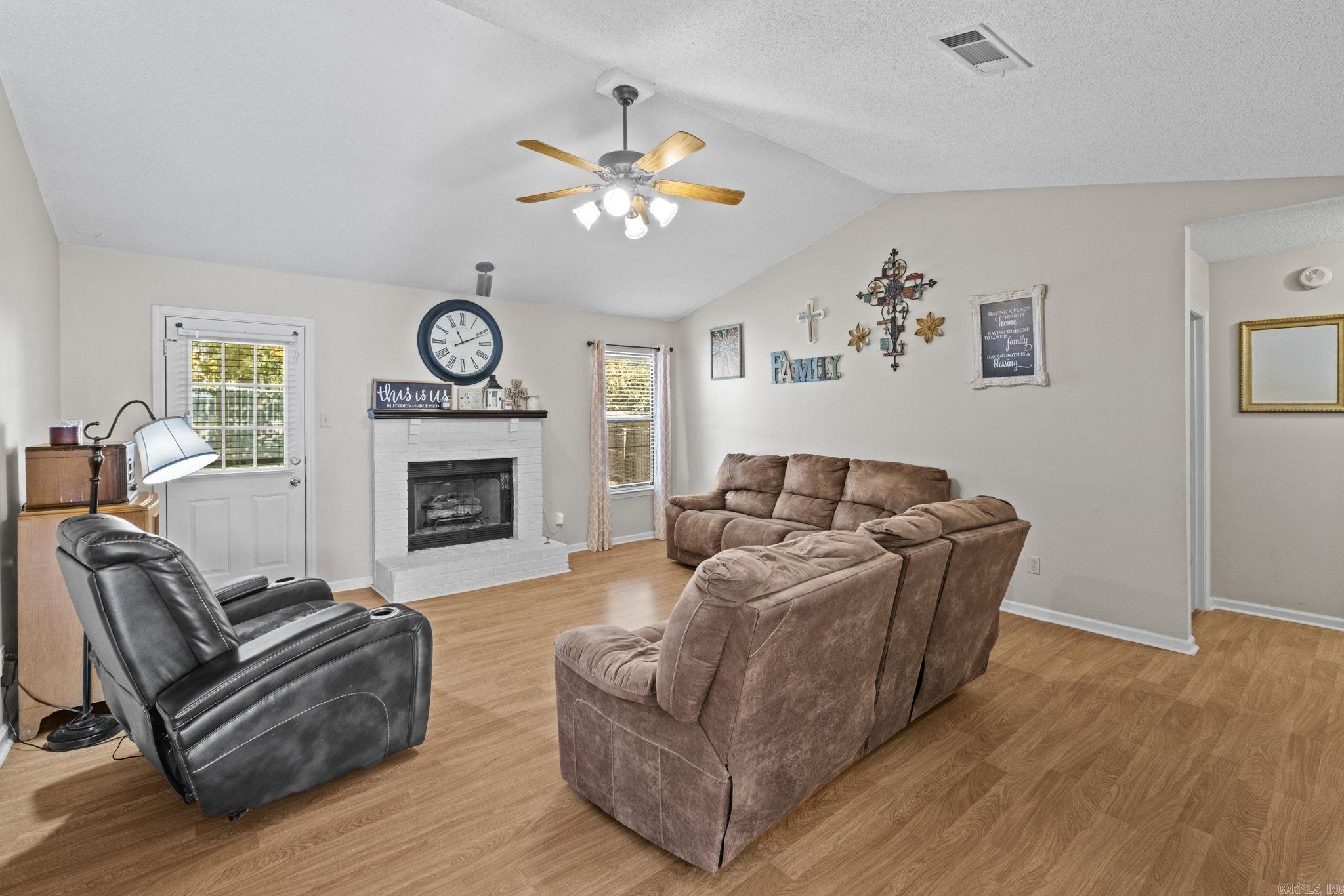 10712 Chestnut Drive