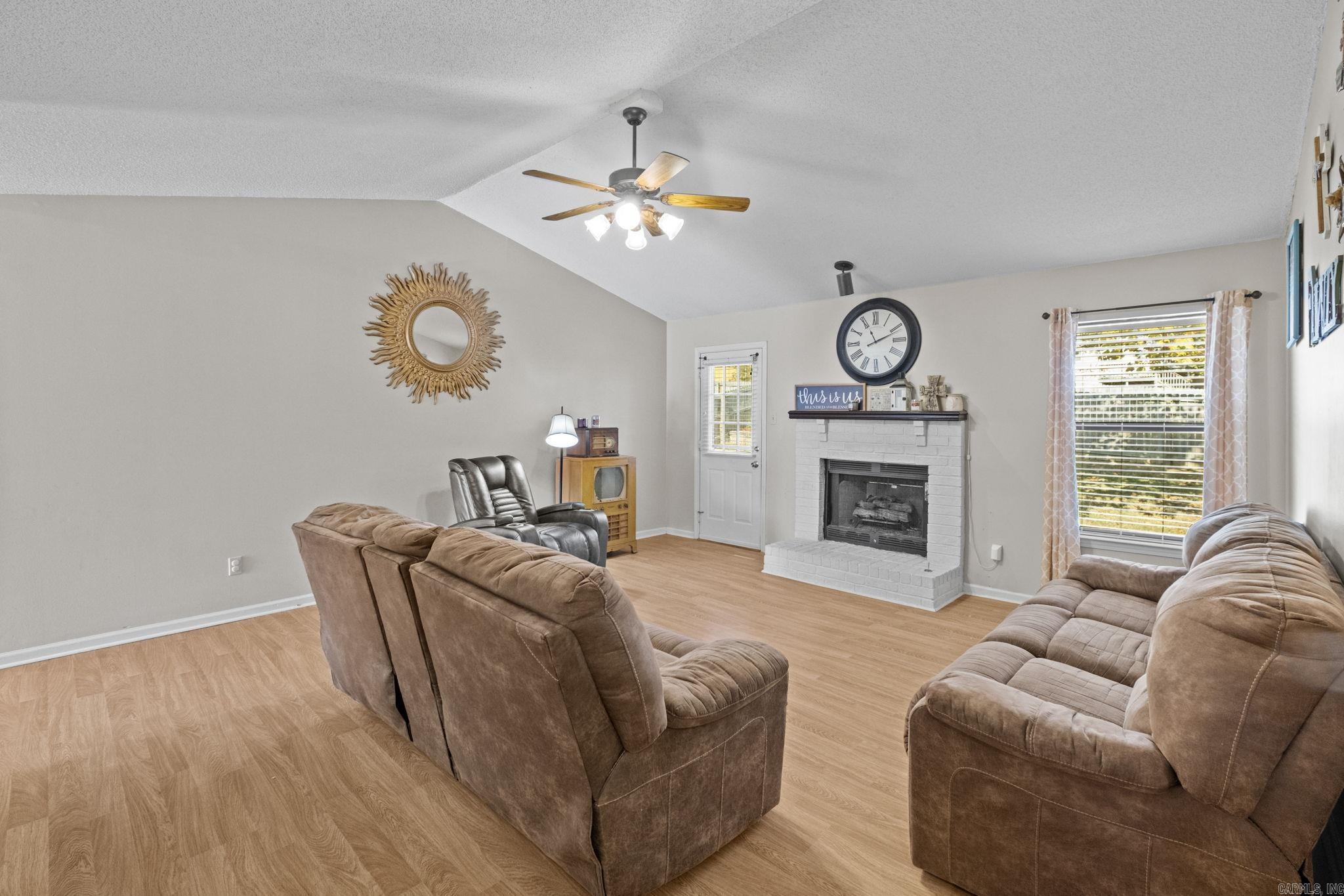 10712 Chestnut Drive