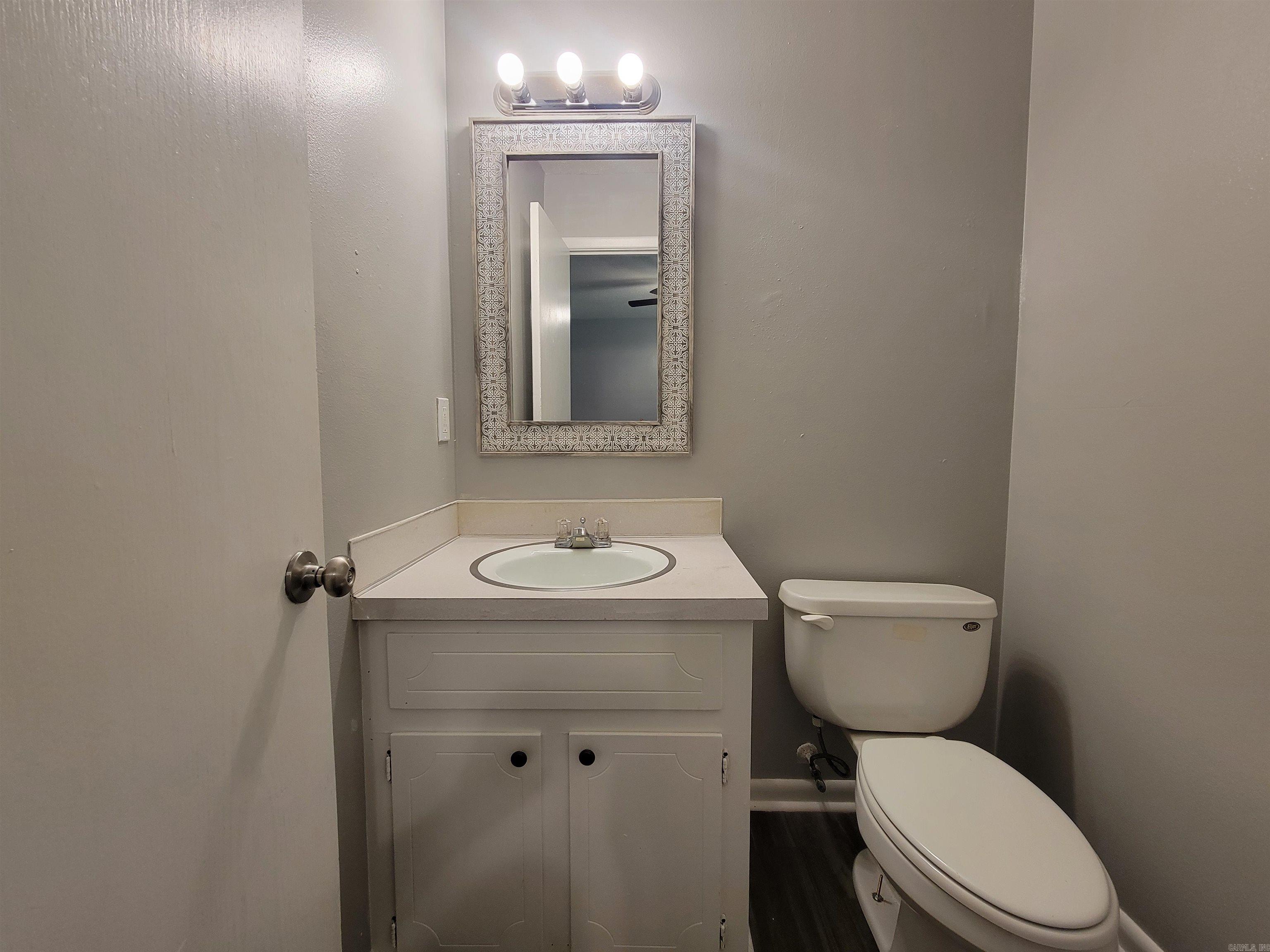 1411/1409 stafford Road