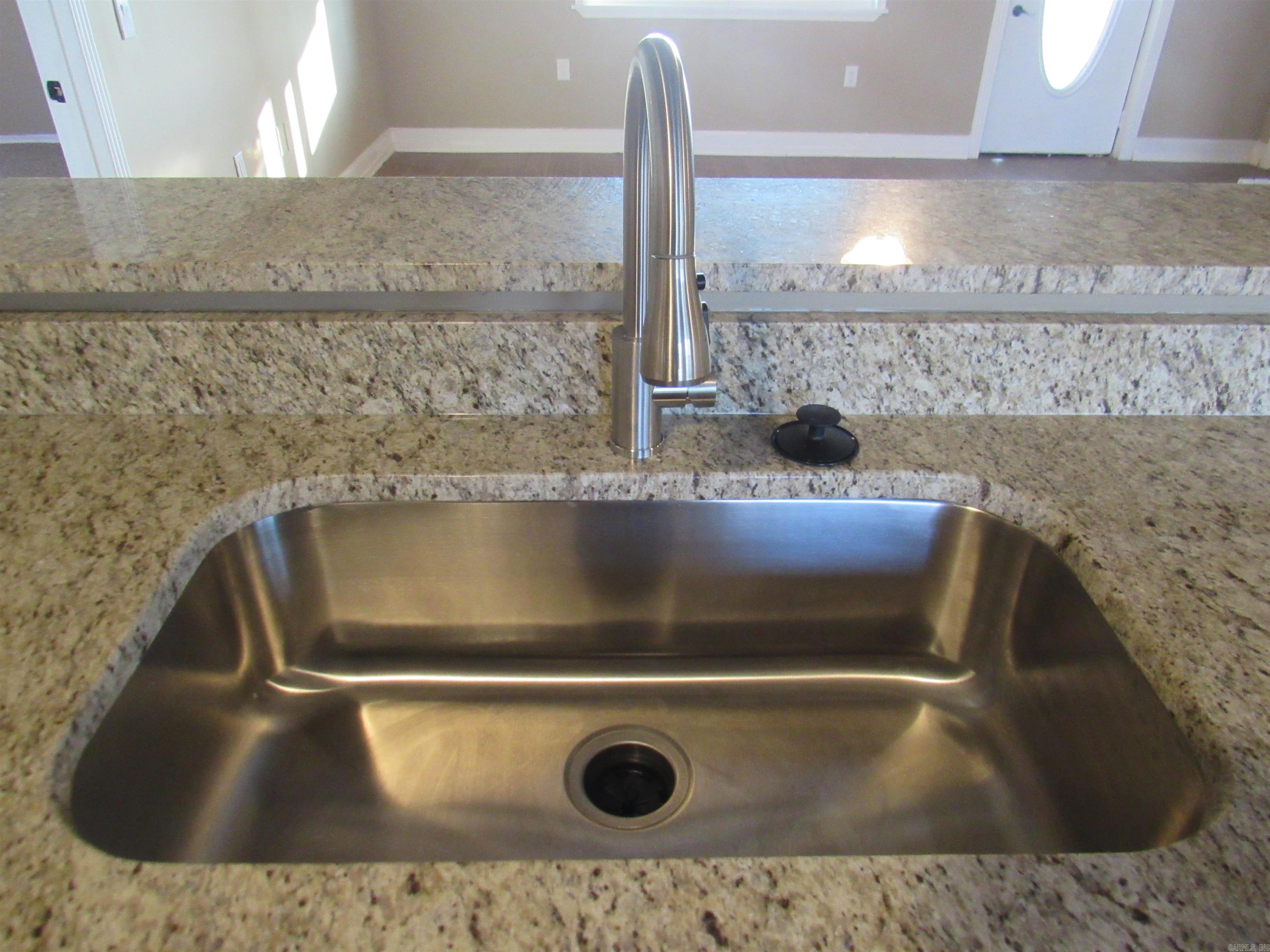 1368 Earl Verser Road