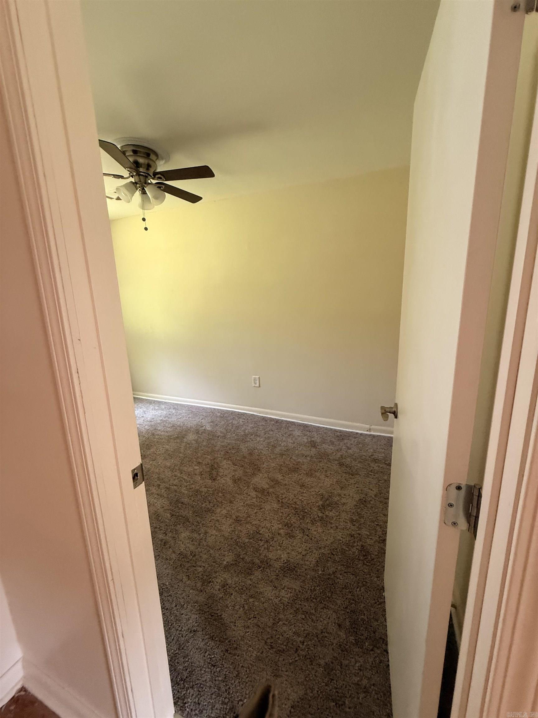 815 W 52nd