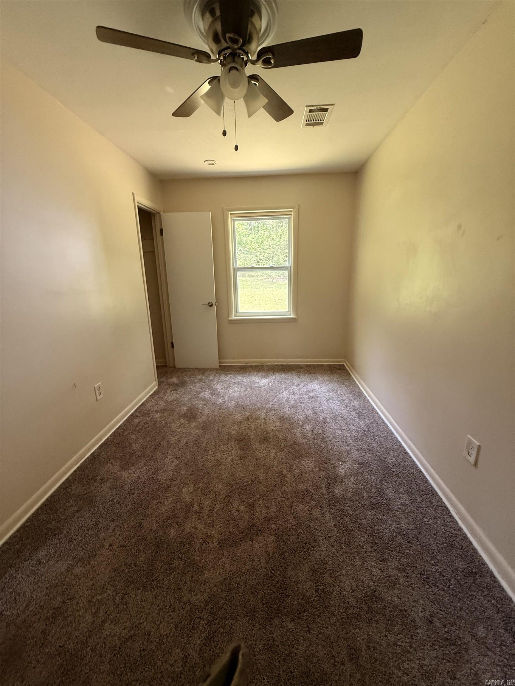 815 W 52nd