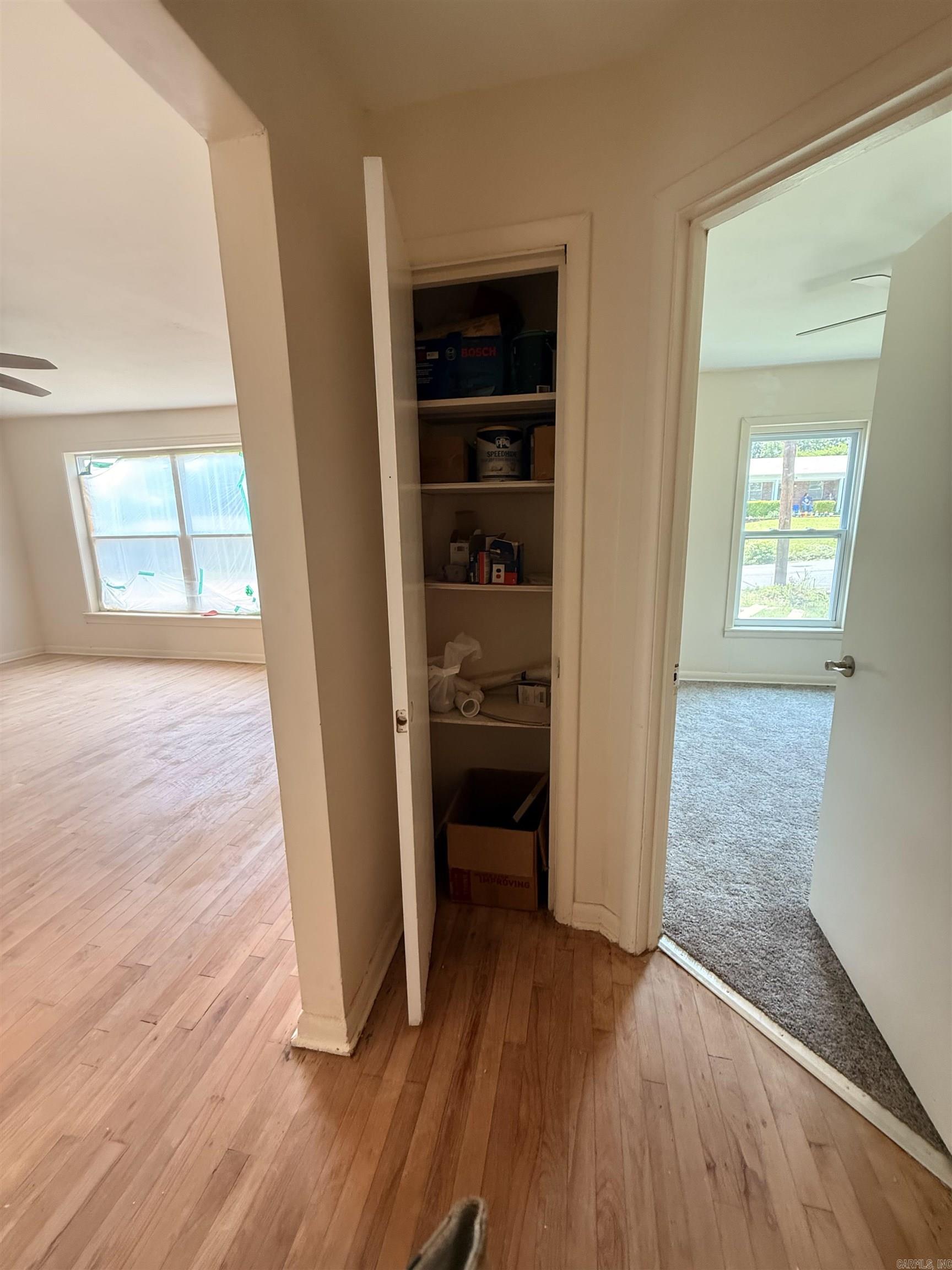 815 W 52nd