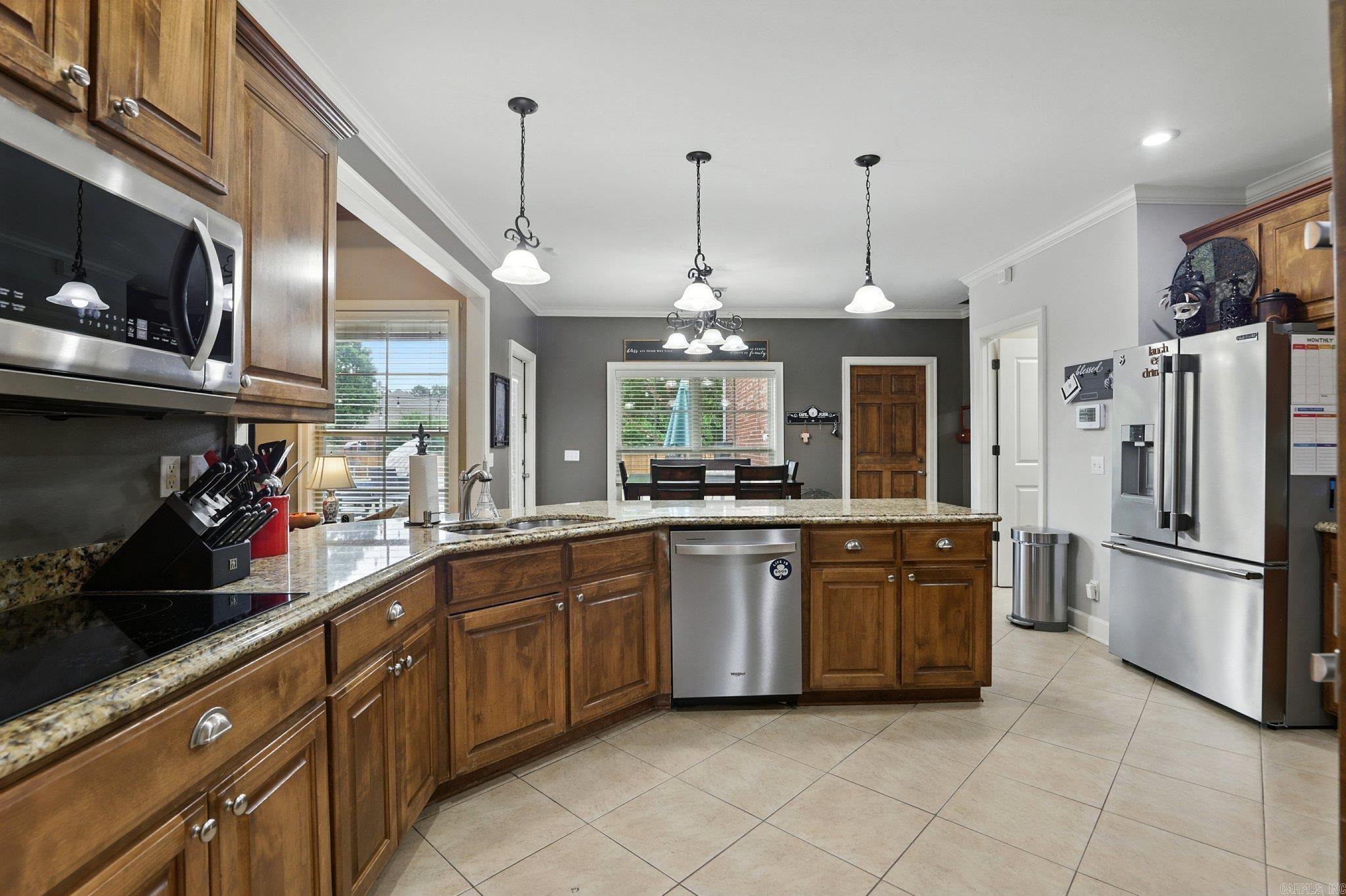 13 Greystone Boulevard