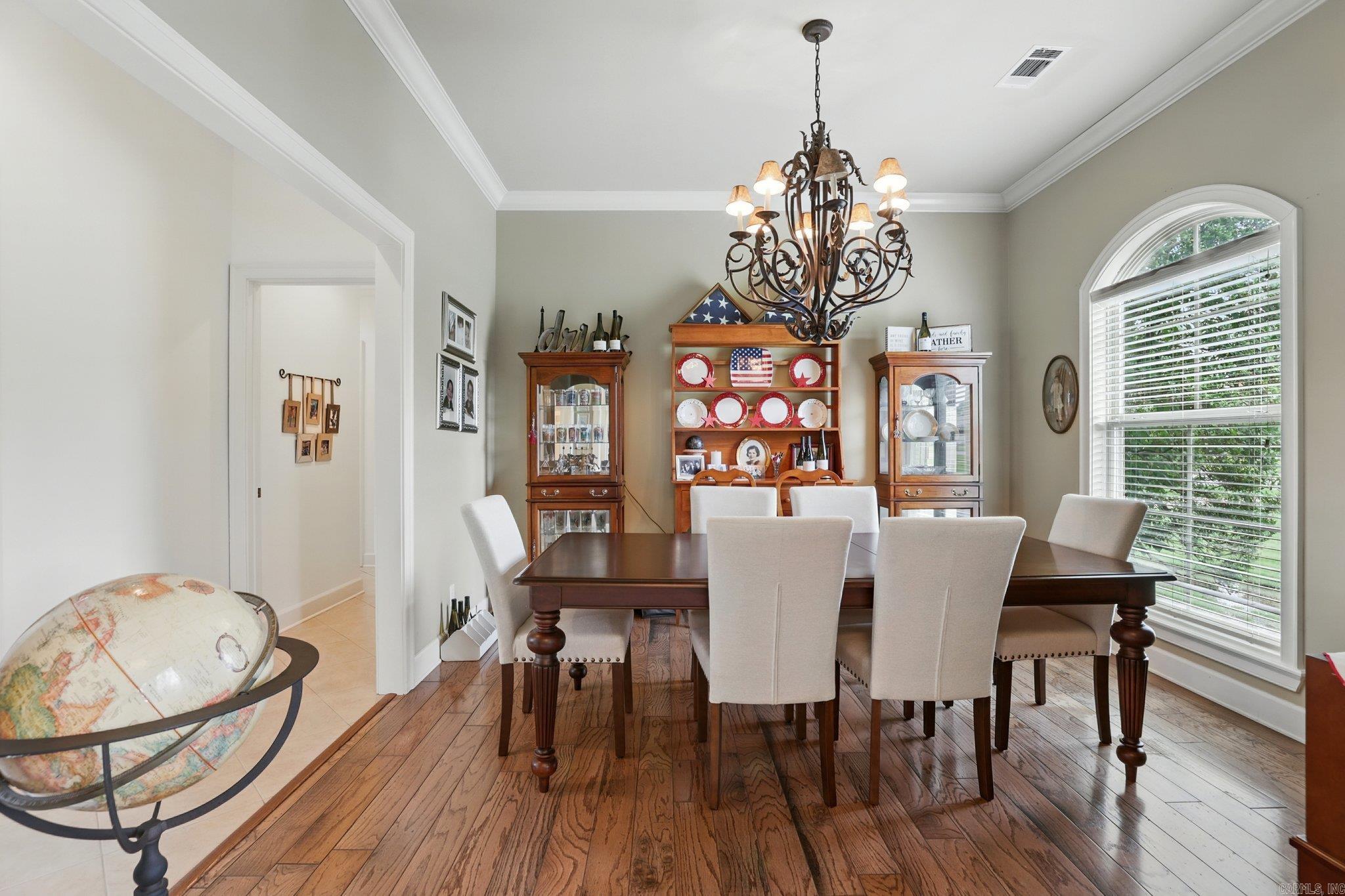 13 Greystone Boulevard