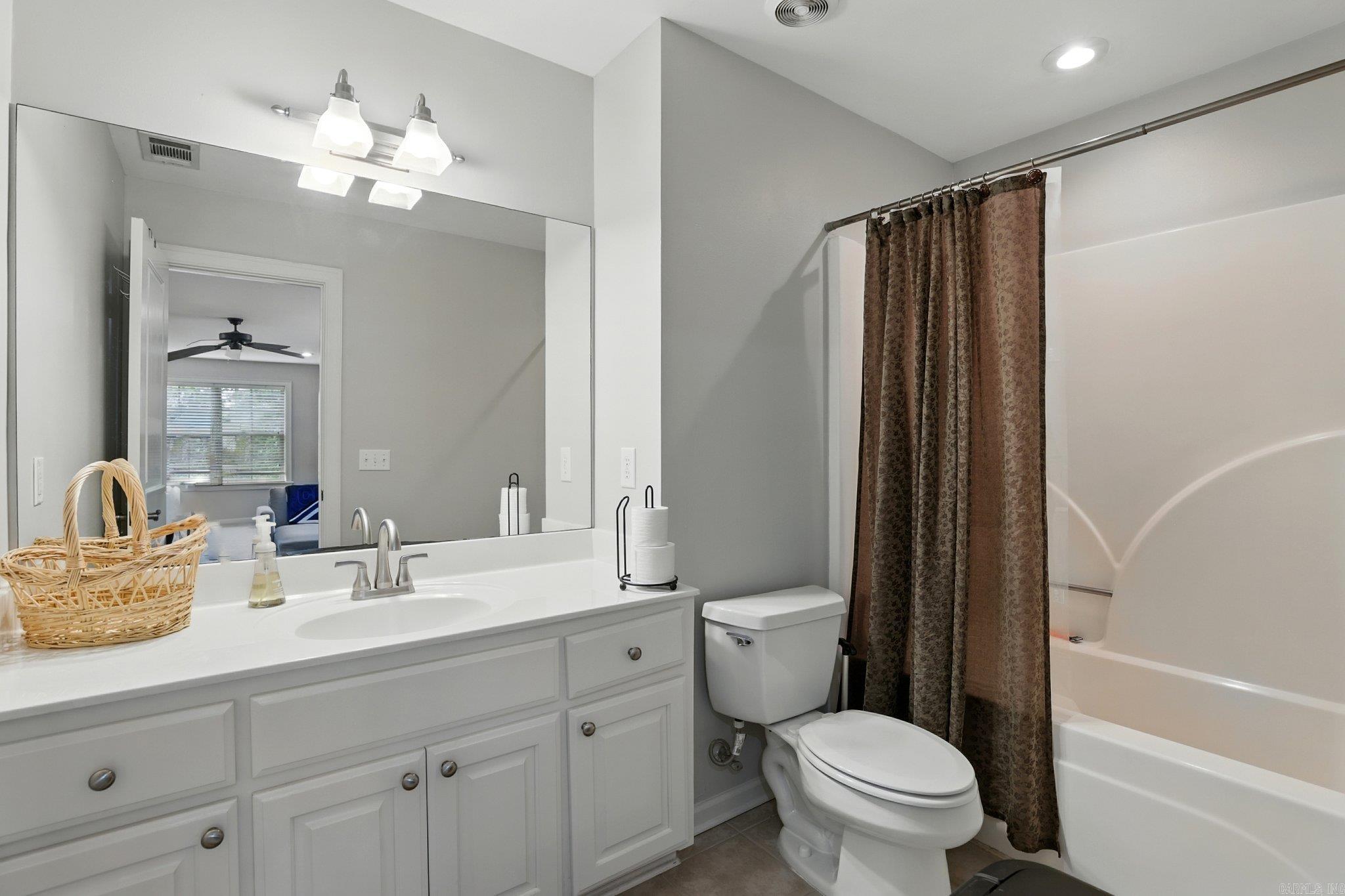 13 Greystone Boulevard