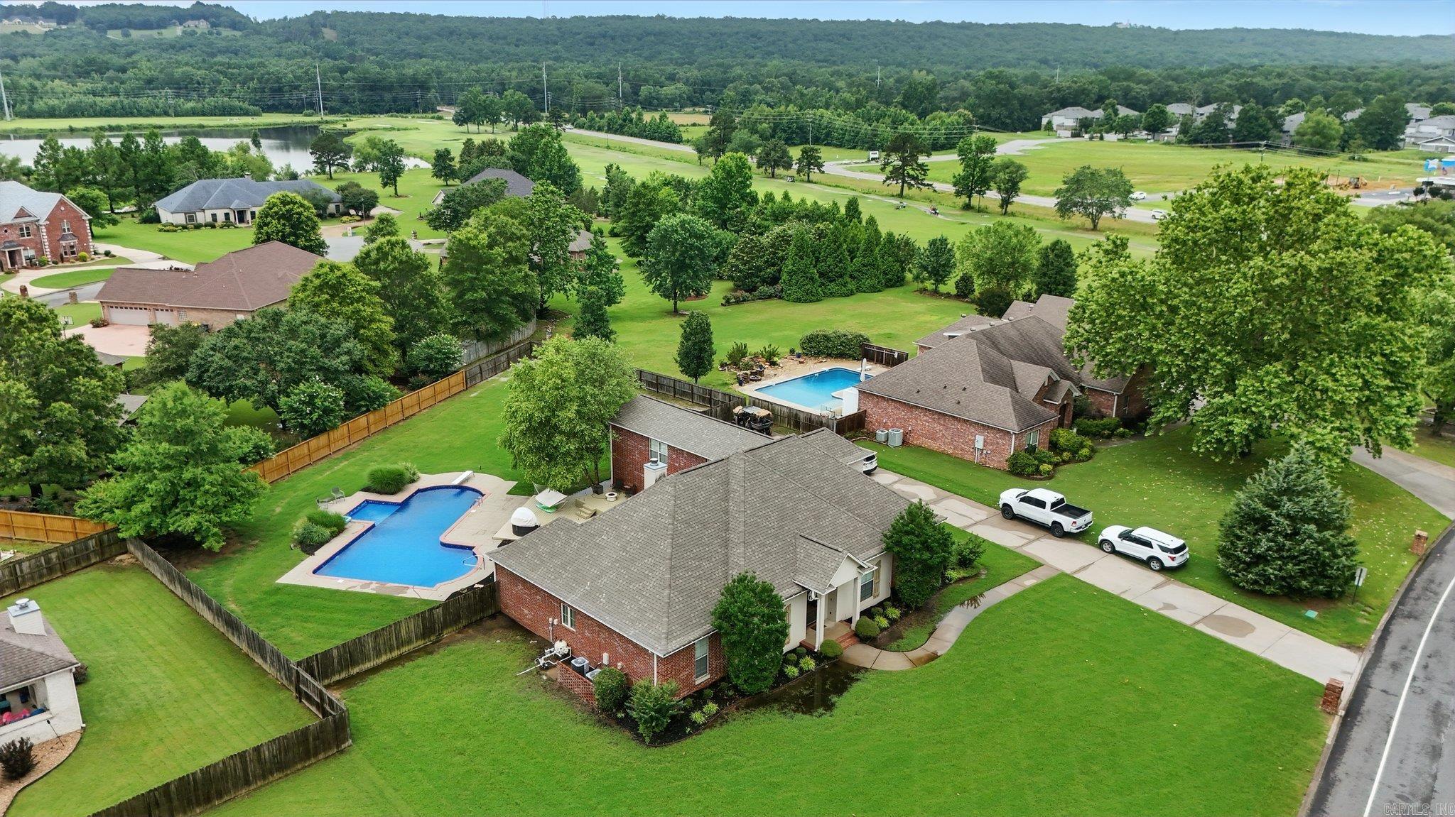 13 Greystone Boulevard