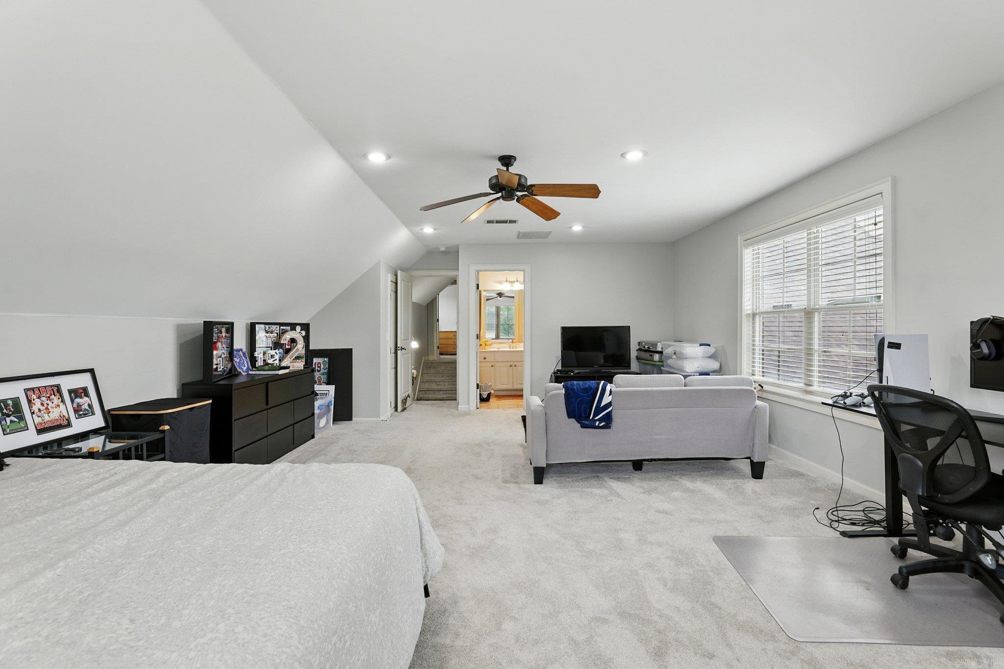 13 Greystone Boulevard