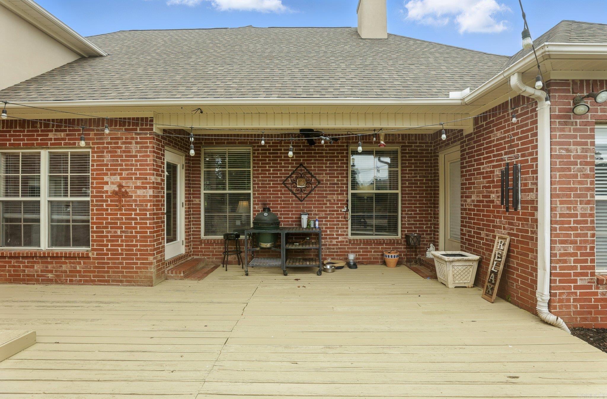 13 Greystone Boulevard