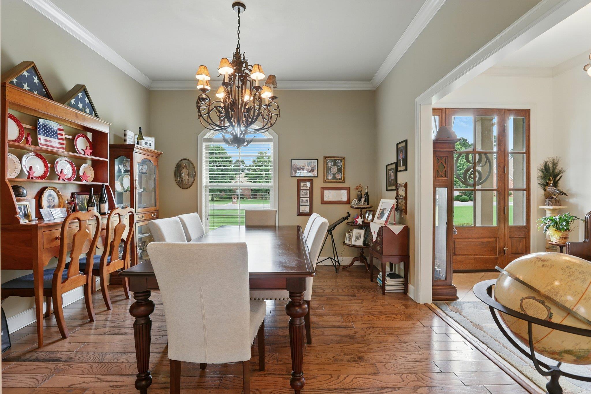 13 Greystone Boulevard