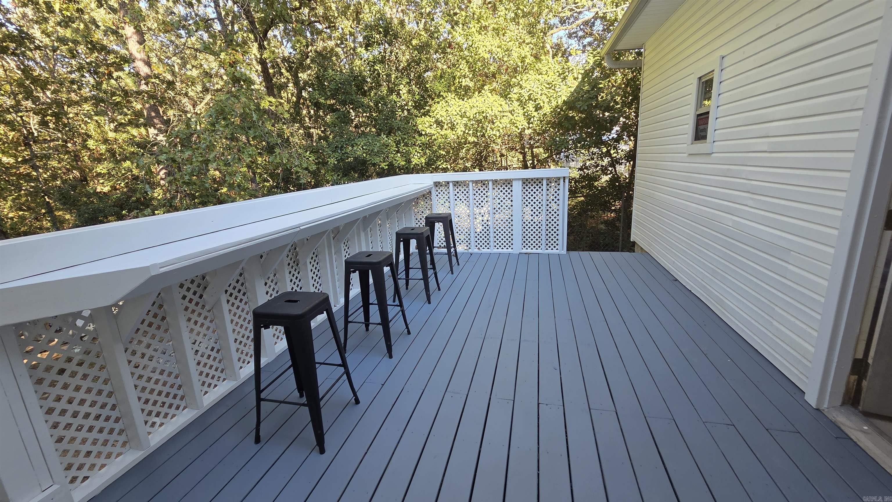 20 Forest Glades Cir